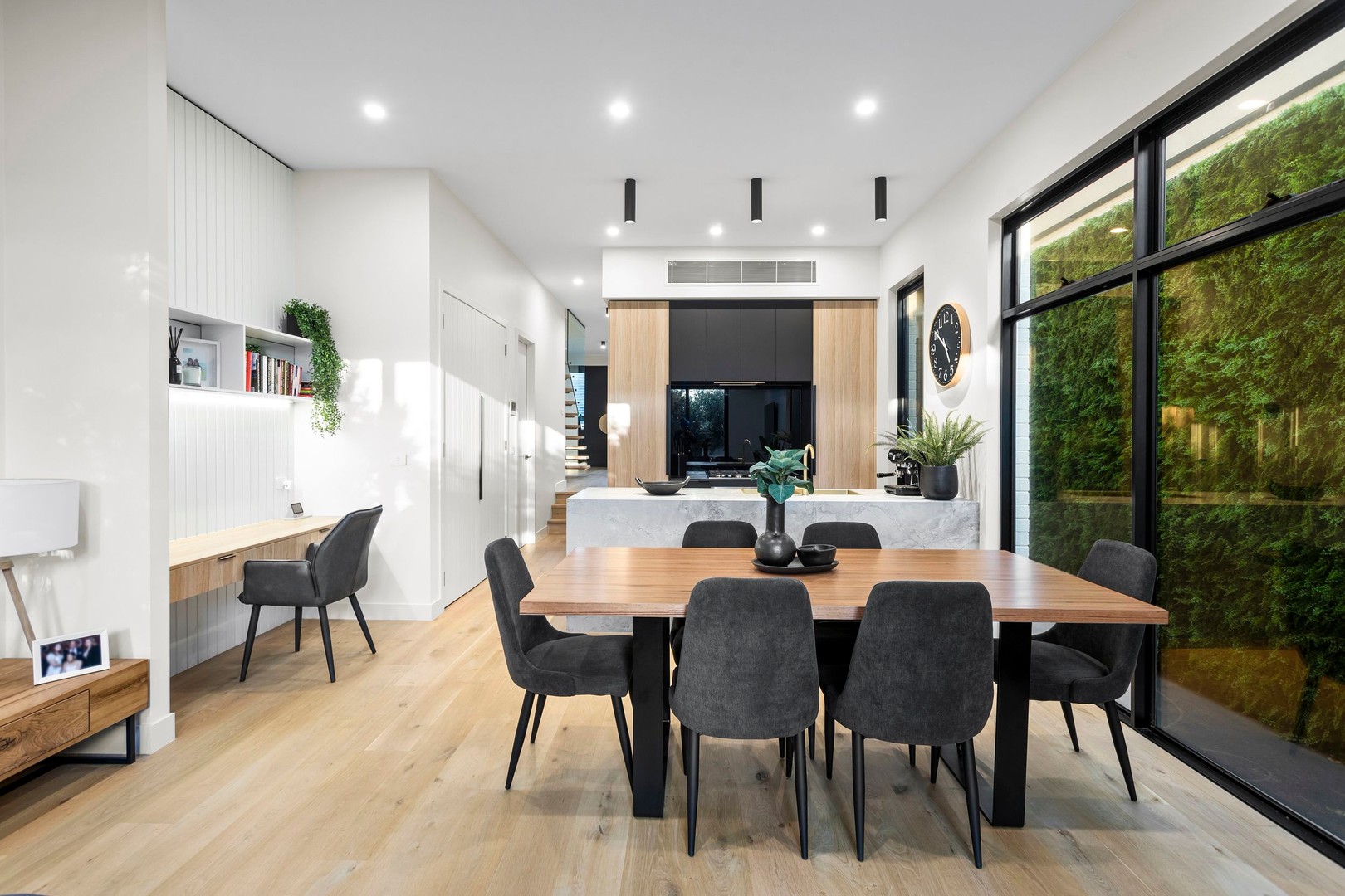 13A The Avenue, Niddrie, VIC 3042, Niddrie - Thumbnail 3