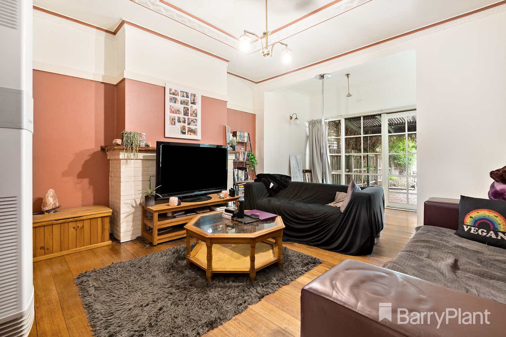 16 Mountain Crescent, MONTROSE, Montrose - Thumbnail 2
