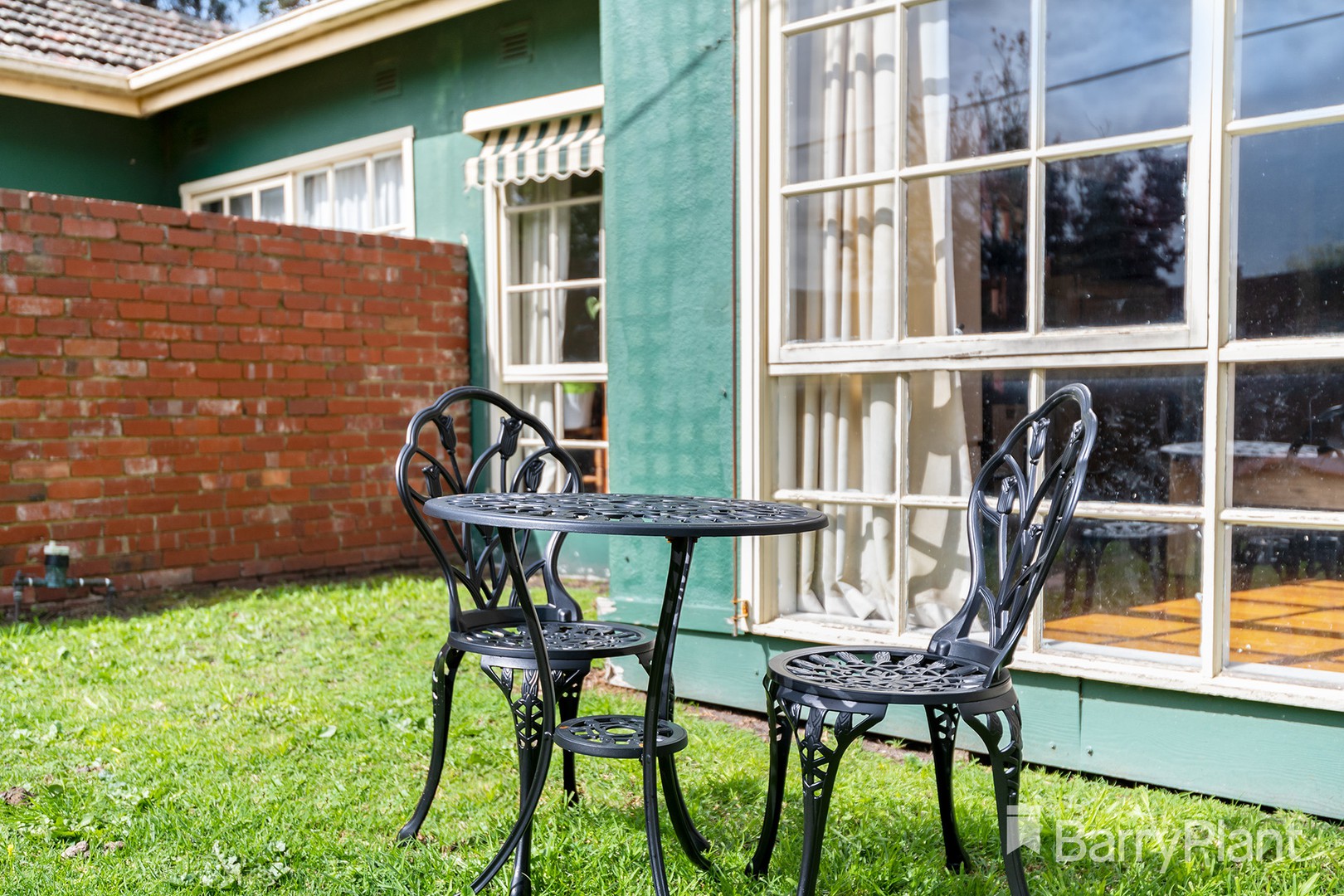 16 Mountain Crescent, MONTROSE, Montrose - Thumbnail 7