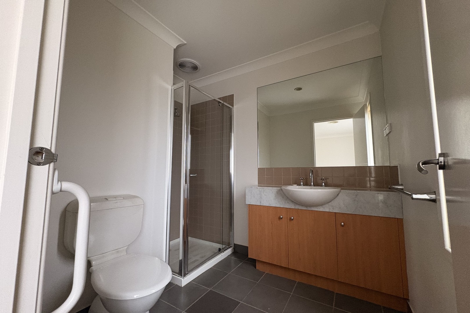 13C Wentworth Drive, Taylors Lakes, VIC 3038, Taylors Lakes - Thumbnail 5