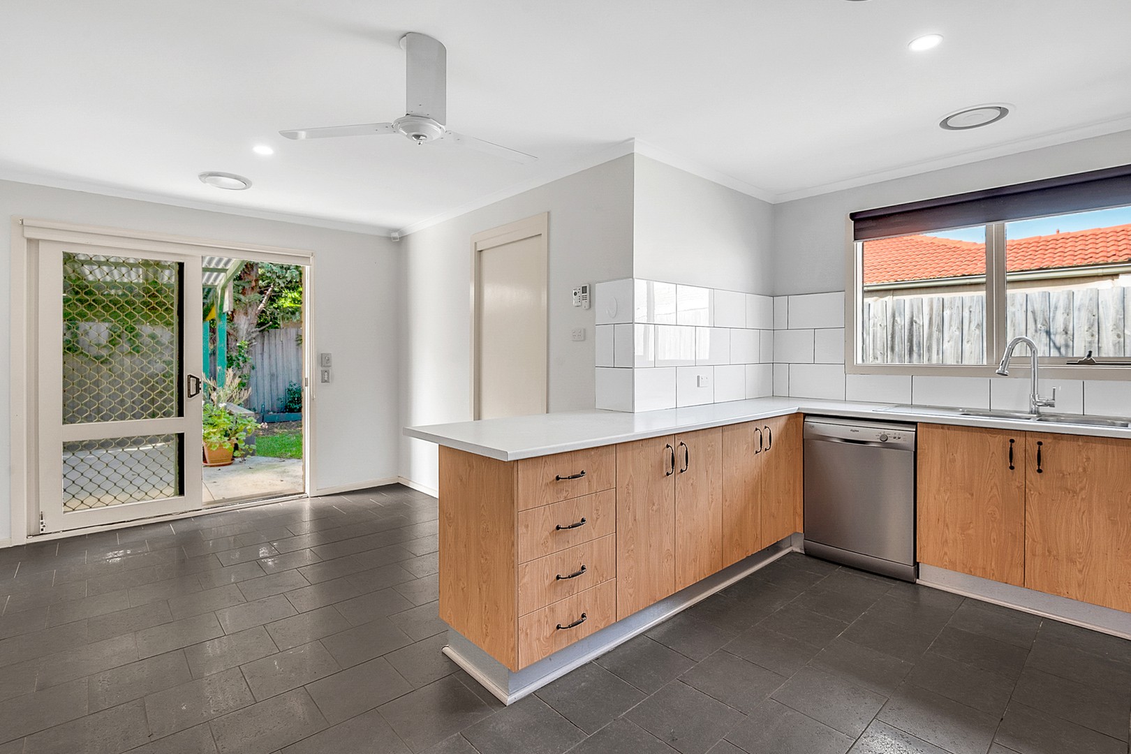 14/112A Mickleham Road, Tullamarine, VIC 3043, Tullamarine - Thumbnail 6
