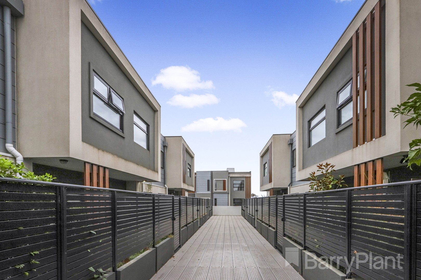 14/15 Mullenger Road, Braybrook, VIC 3019, Braybrook - Thumbnail 2
