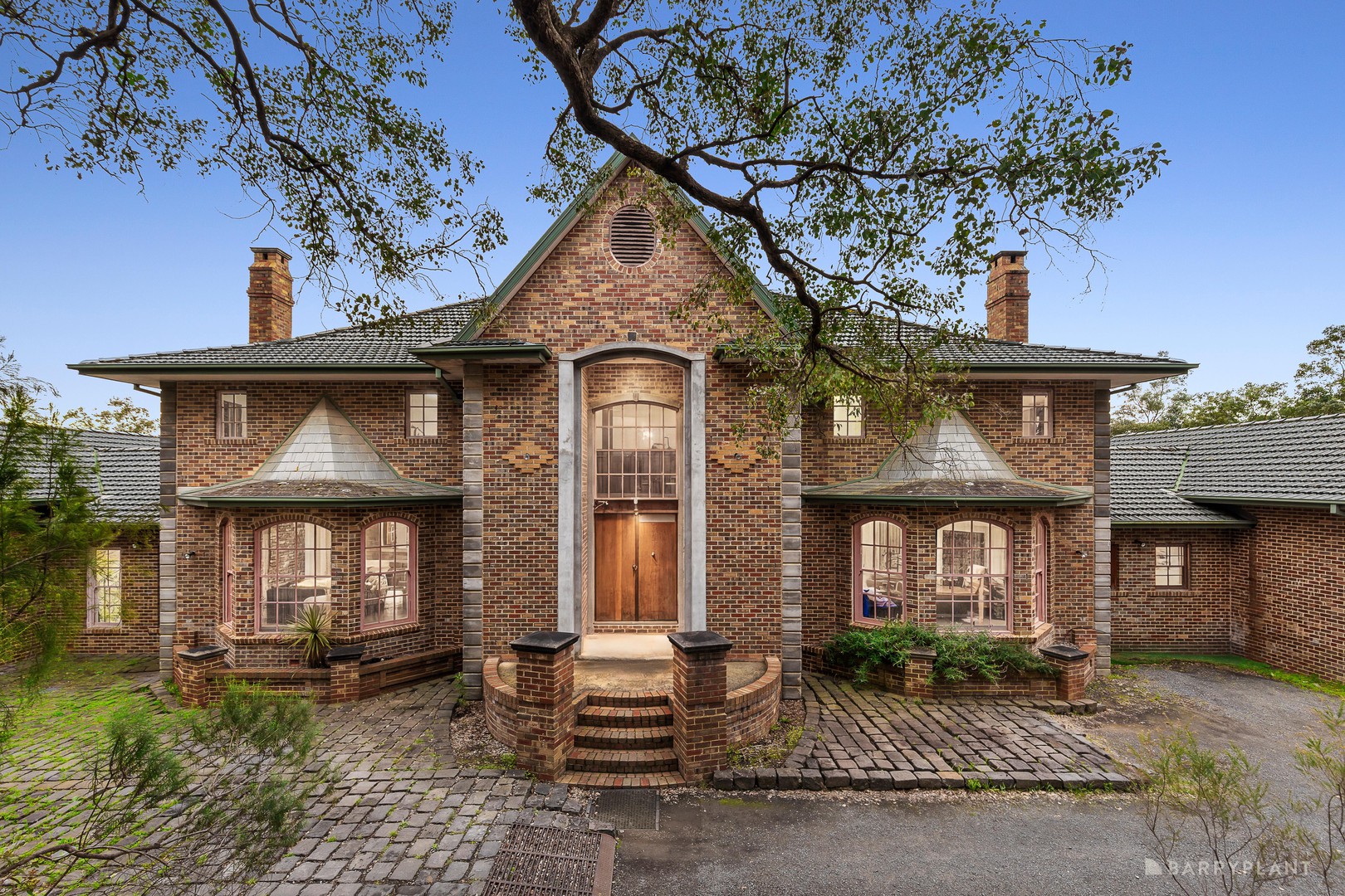14-16 Minter Court, Park Orchards, VIC 3114 - Thumbnail 2 - 16/02/2026