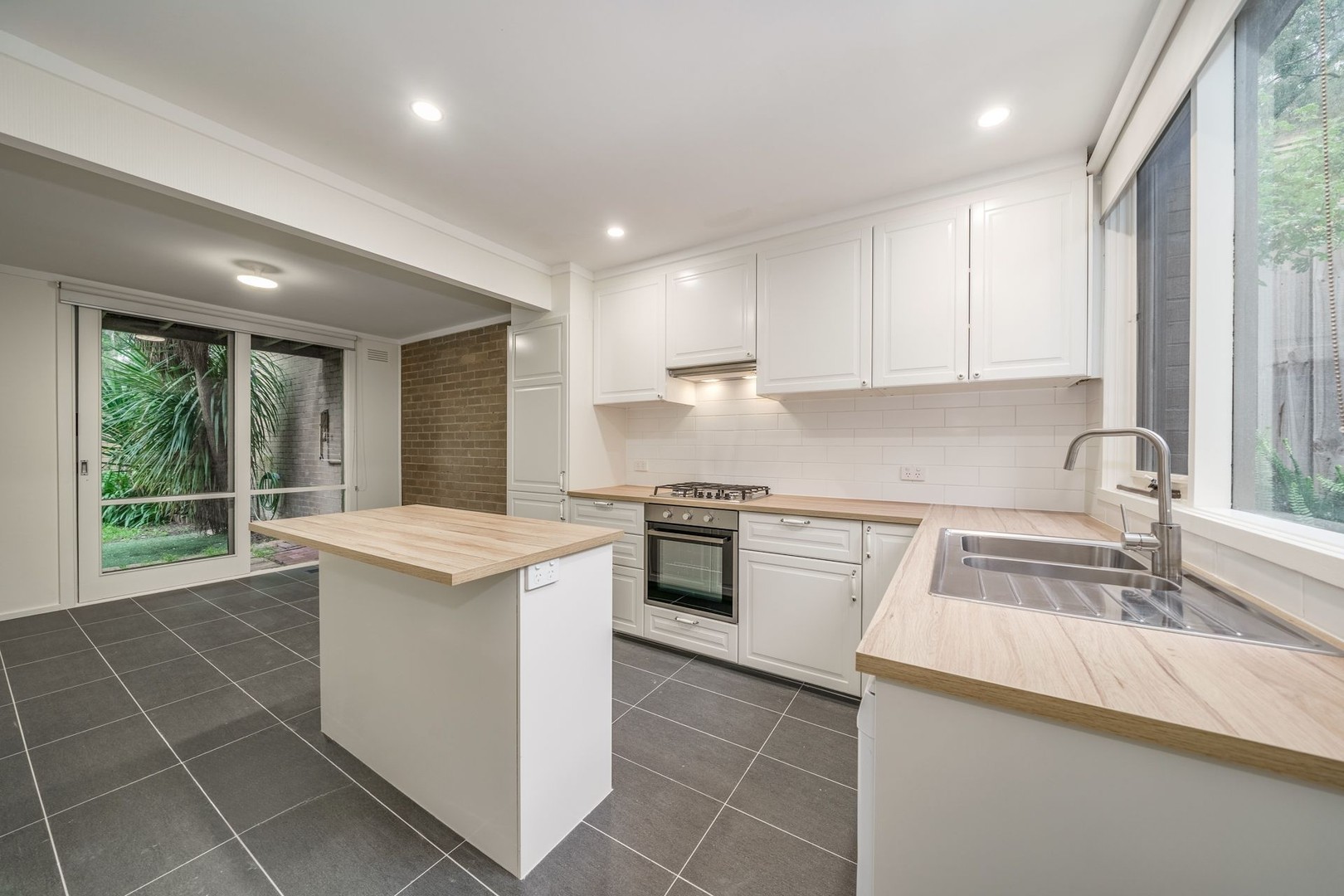 14/18 Peter Street, Doncaster East, VIC 3109, Doncaster East - Thumbnail 5