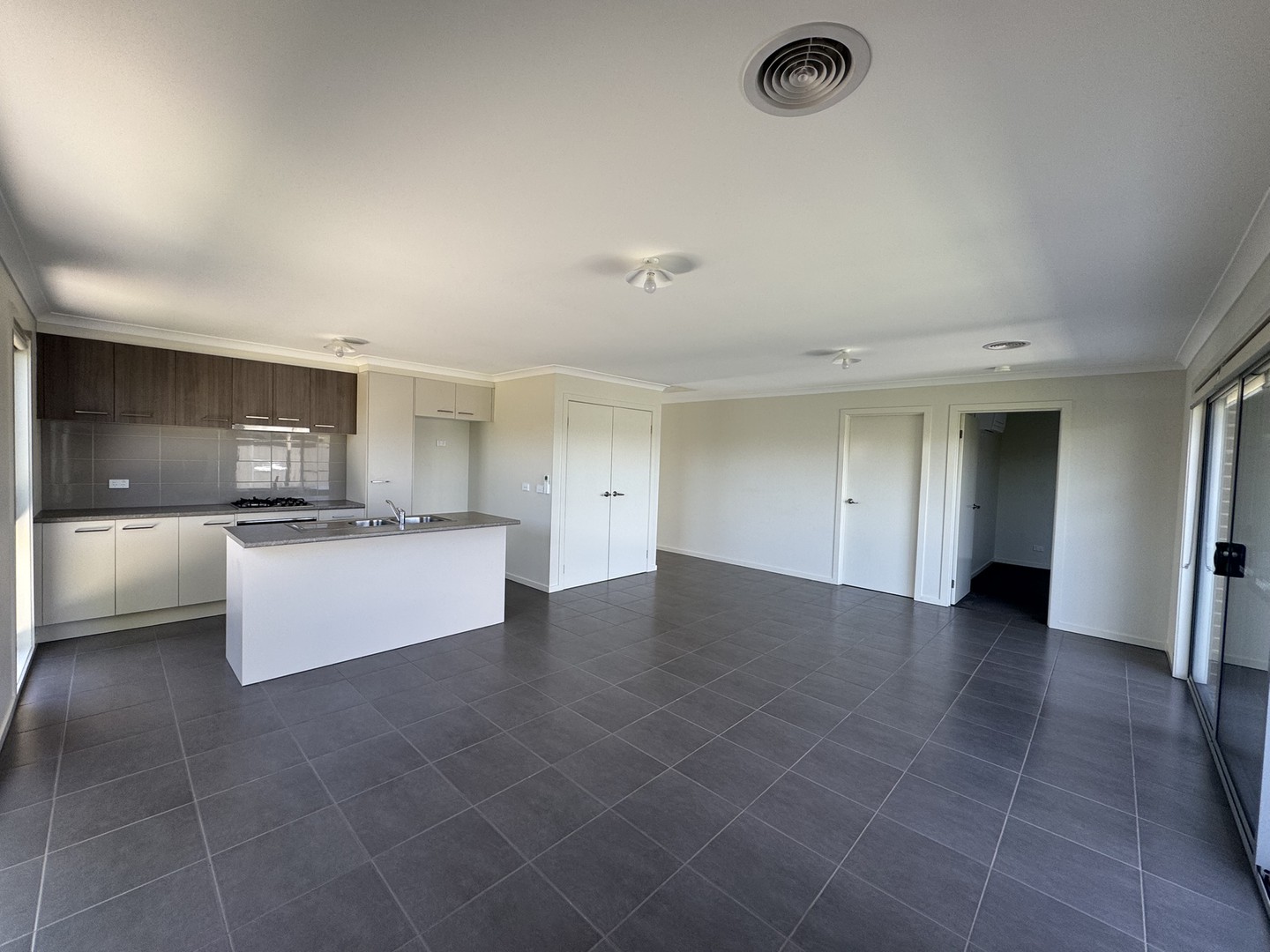 14/38 Corkwood Crescent, Wallan, VIC 3756, Wallan - Thumbnail 4