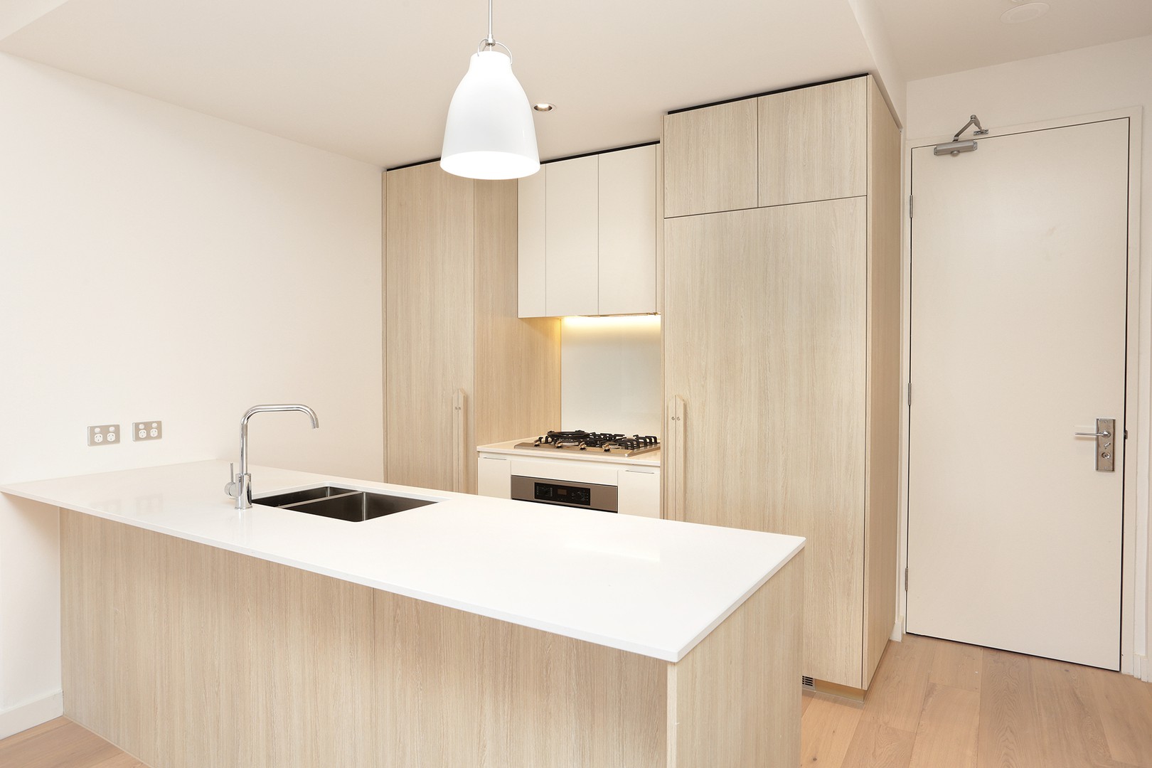 14/6 Paine Street, Newport, VIC 3015, Newport - Thumbnail 3