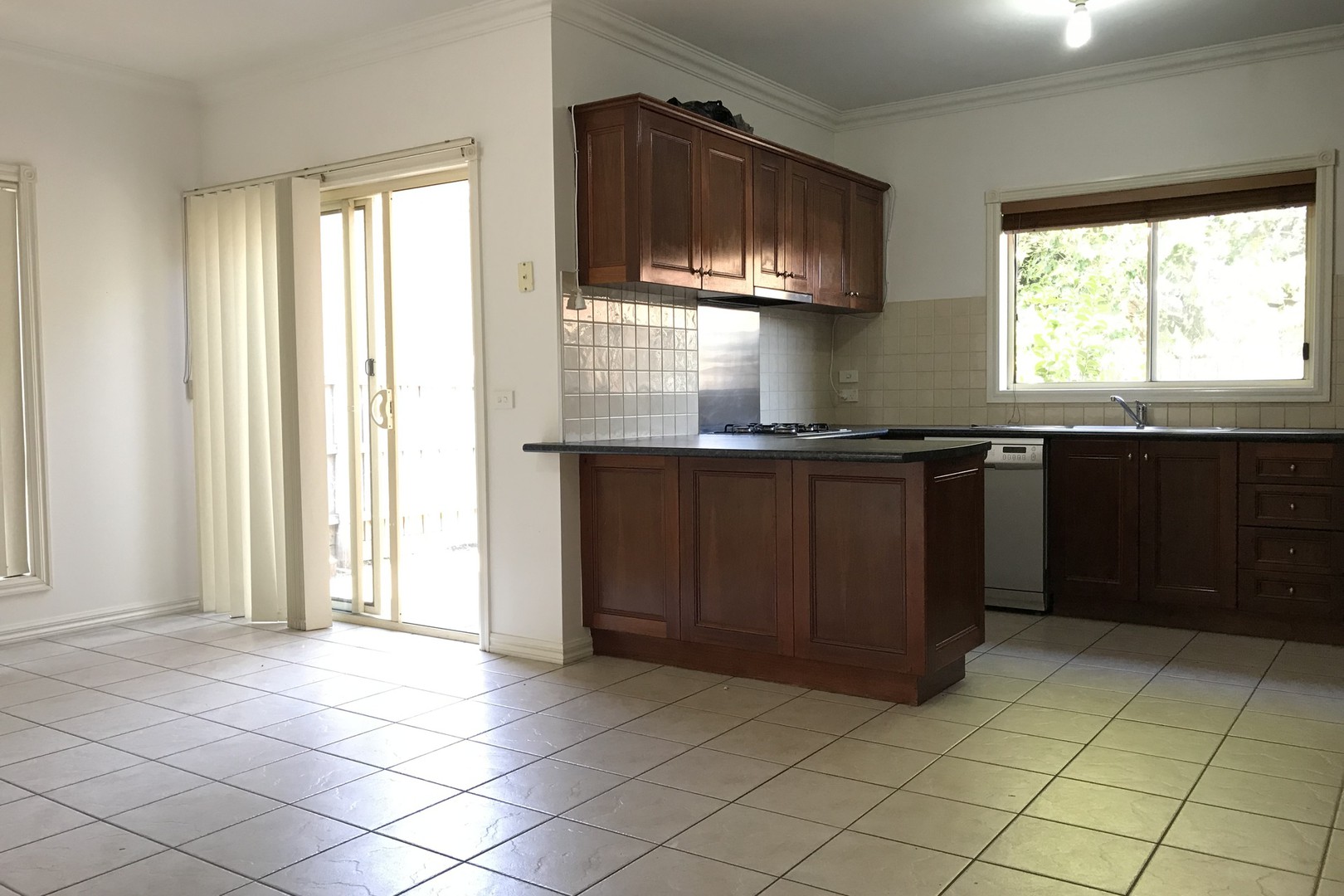 14/70 Greenhills Road, Bundoora, VIC 3083, Bundoora - Thumbnail 3