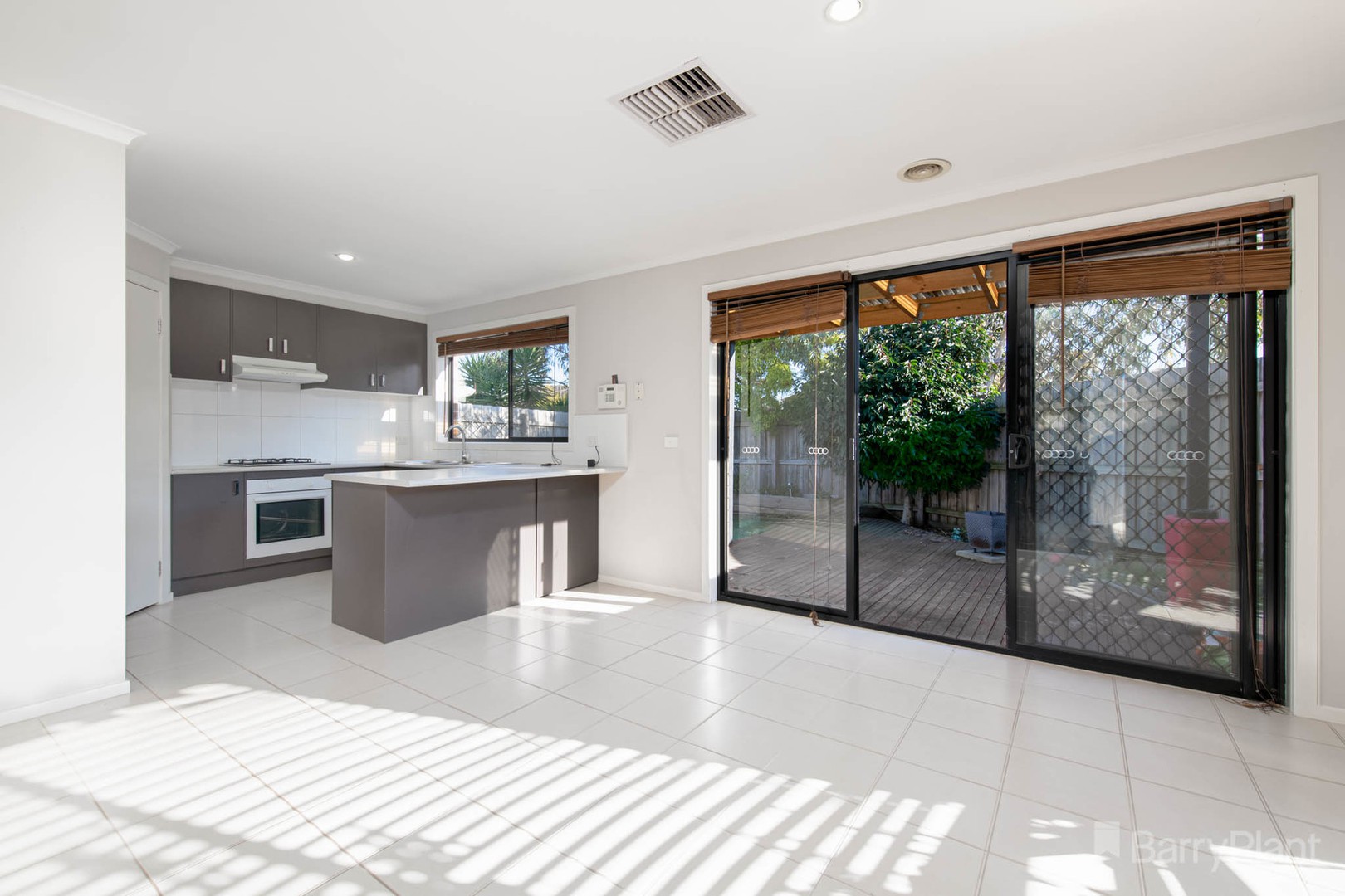 14/9 Carly Close, Narre Warren South, VIC 3805, Narre Warren South - Thumbnail 2