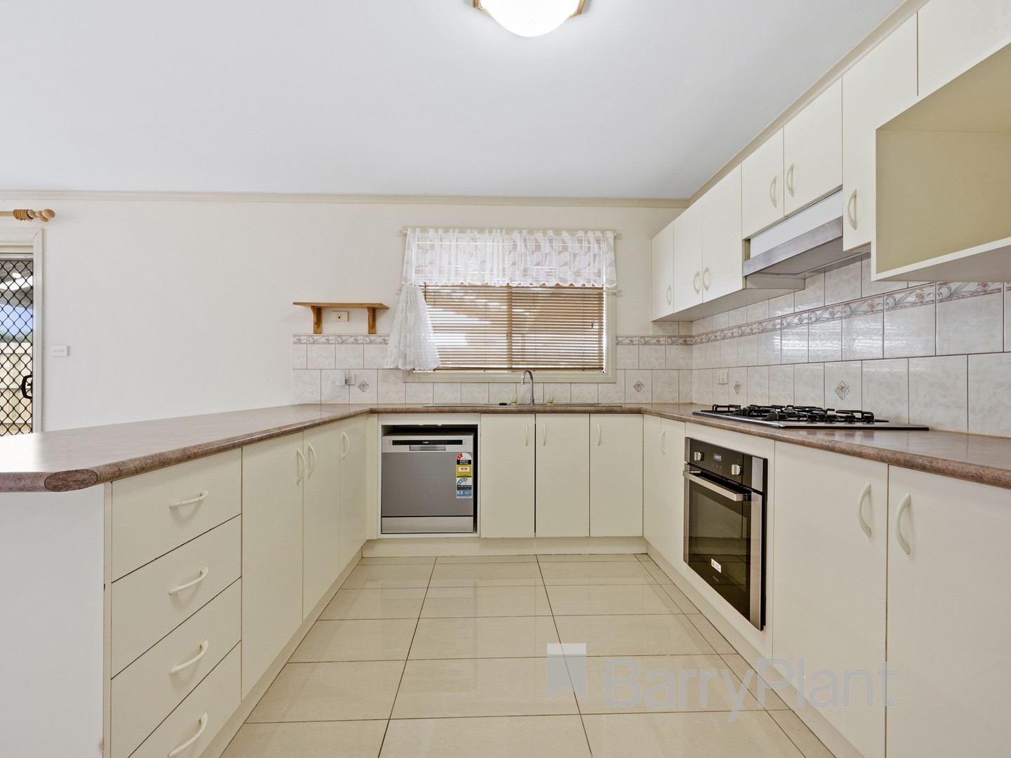 14 Abbotswood Drive, Hoppers Crossing, VIC 3029, Hoppers Crossing - Thumbnail 4