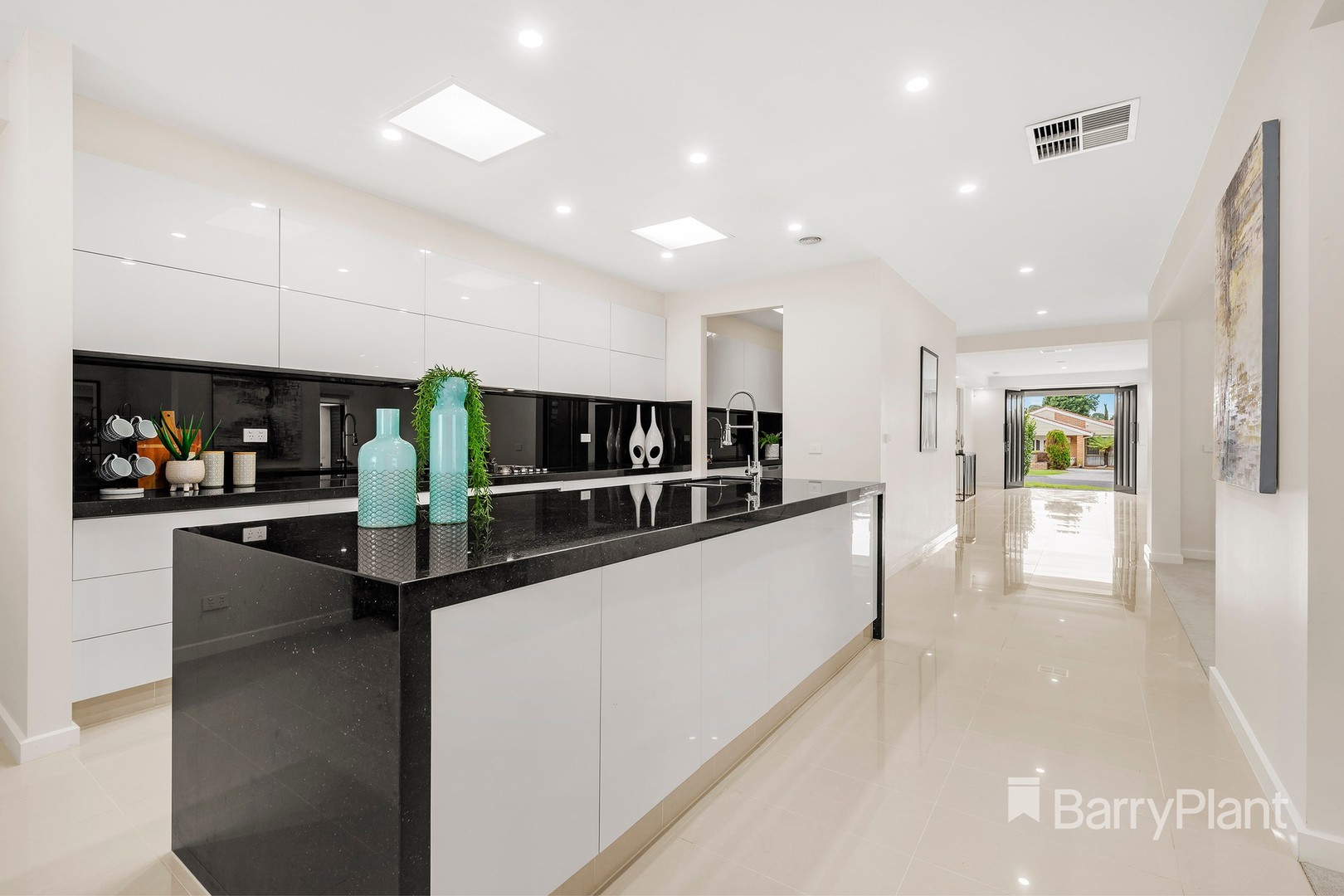 14 Acmena Court, Mill Park, VIC 3082, Mill Park - Thumbnail 3