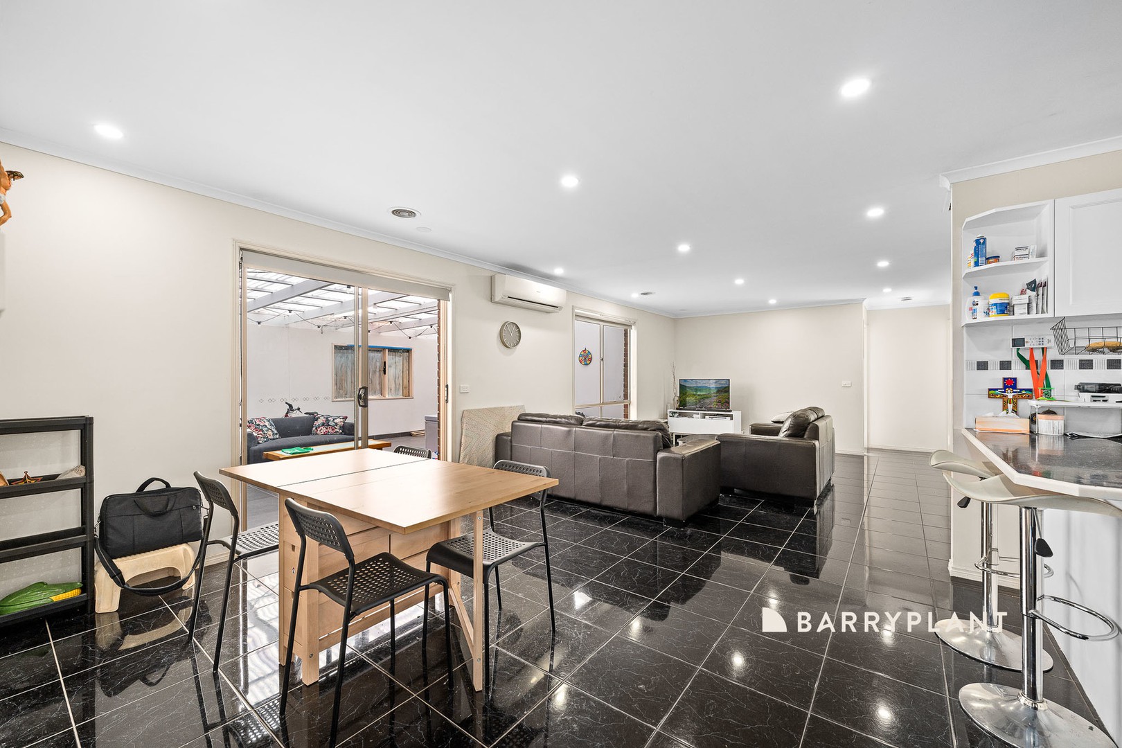 14 Alberton Drive, Cranbourne West, VIC 3977, Cranbourne West - Thumbnail 3