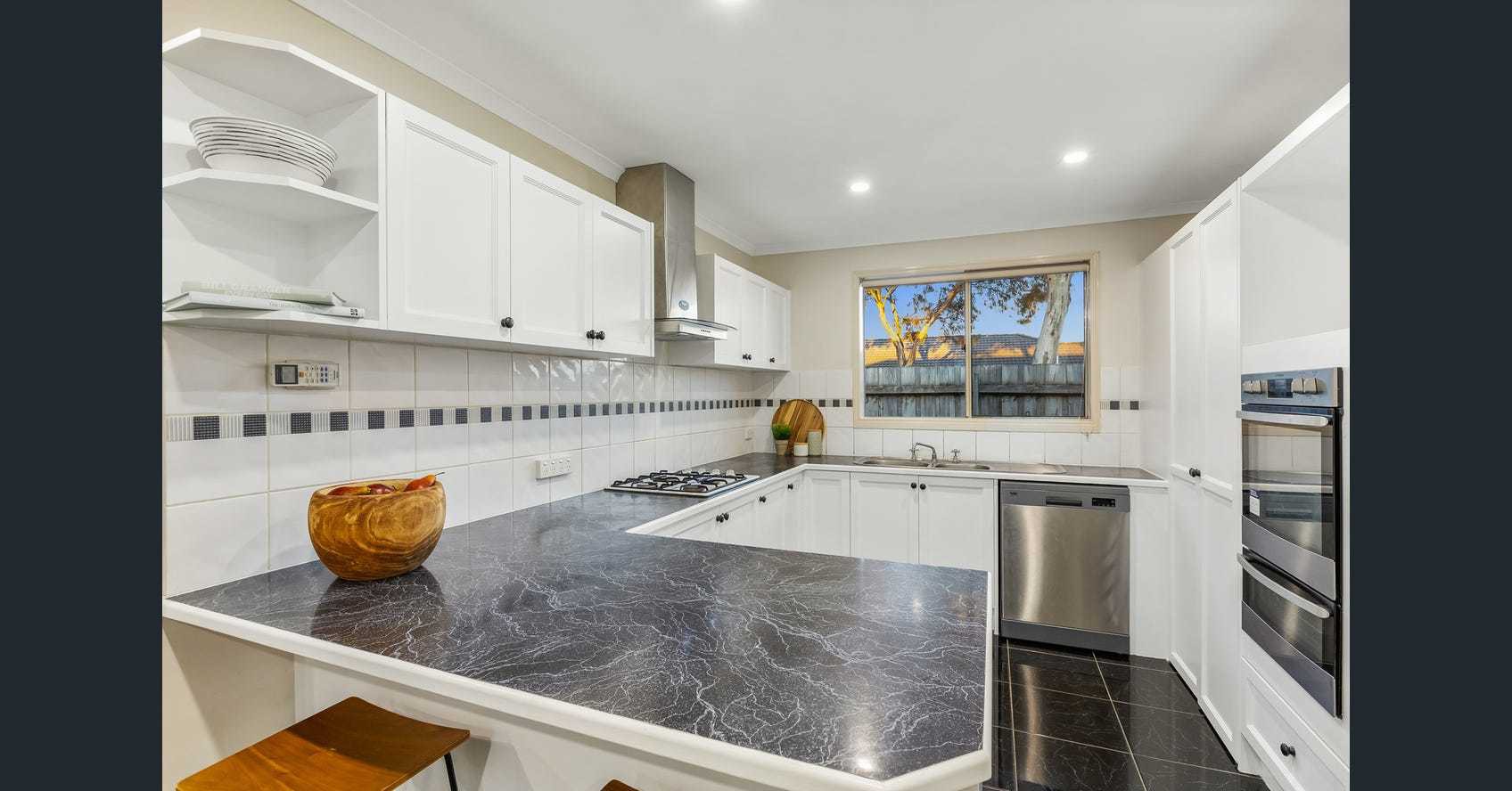 14 Alberton Drive, Cranbourne West, VIC 3977, Cranbourne West - Thumbnail 5