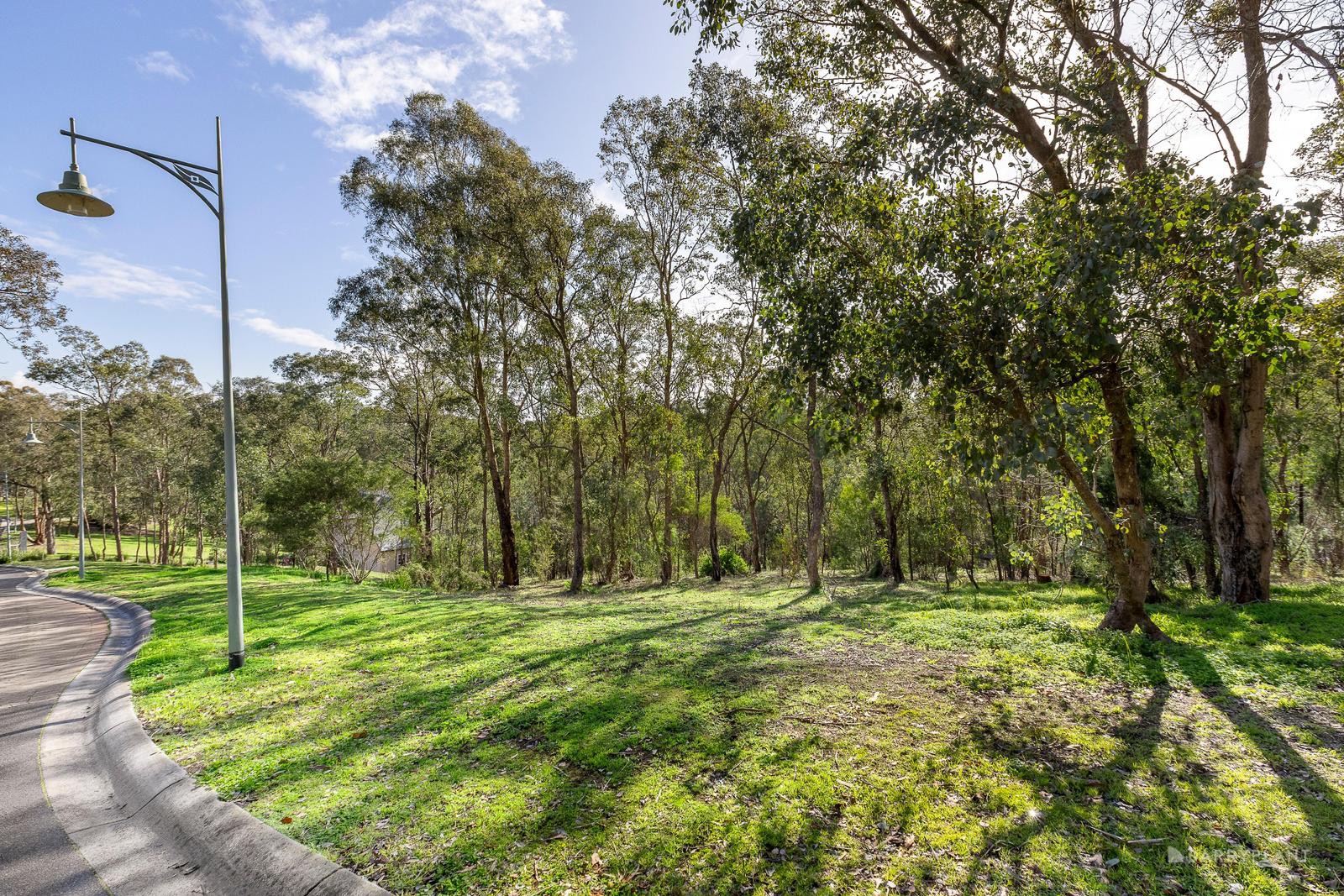 14 Amersham Drive, Warrandyte, VIC 3113 - Thumbnail 2 - 21/07/2025