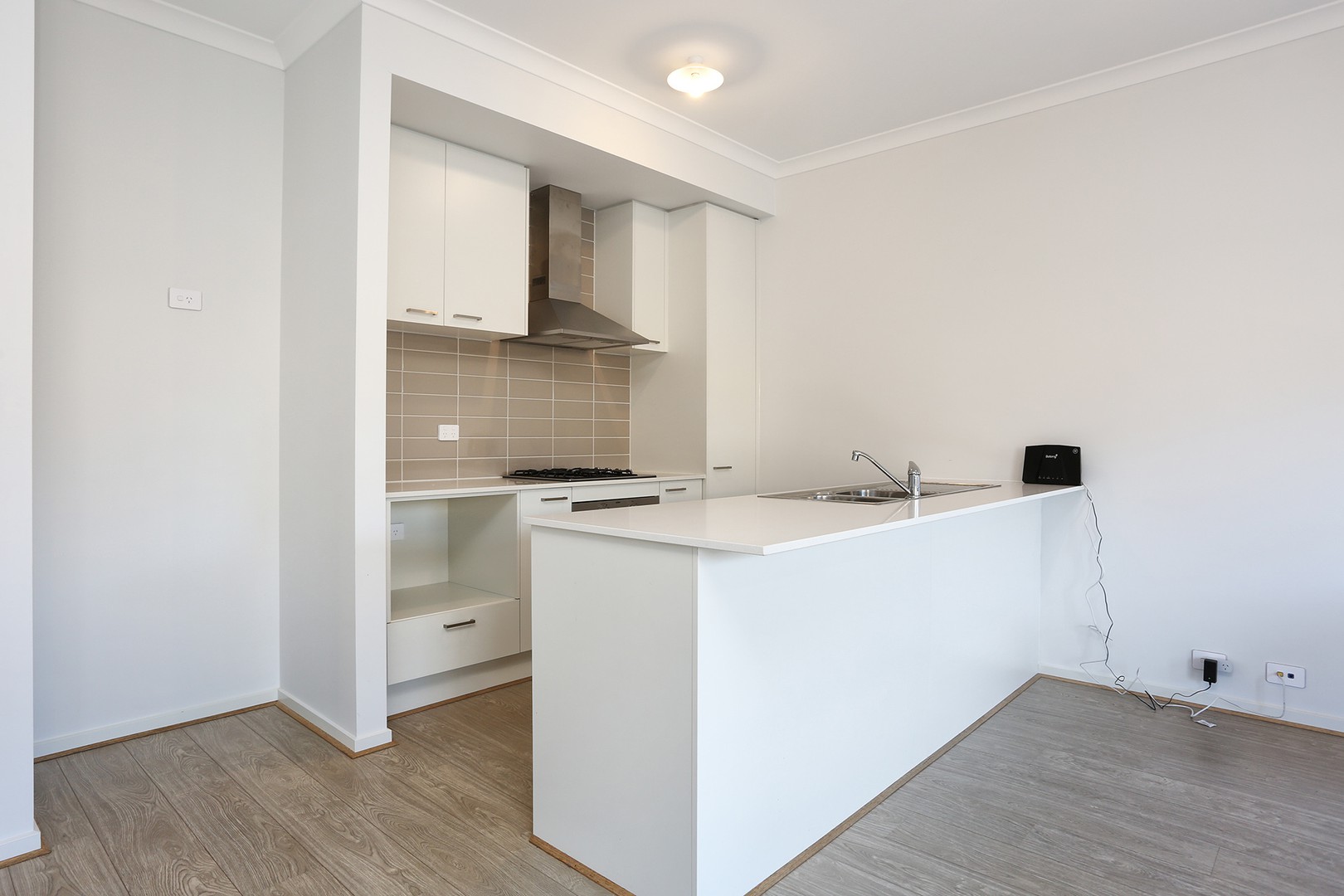 14 Angophora Crescent, Craigieburn, VIC 3064 - Thumbnail 1 - 27/10/2025