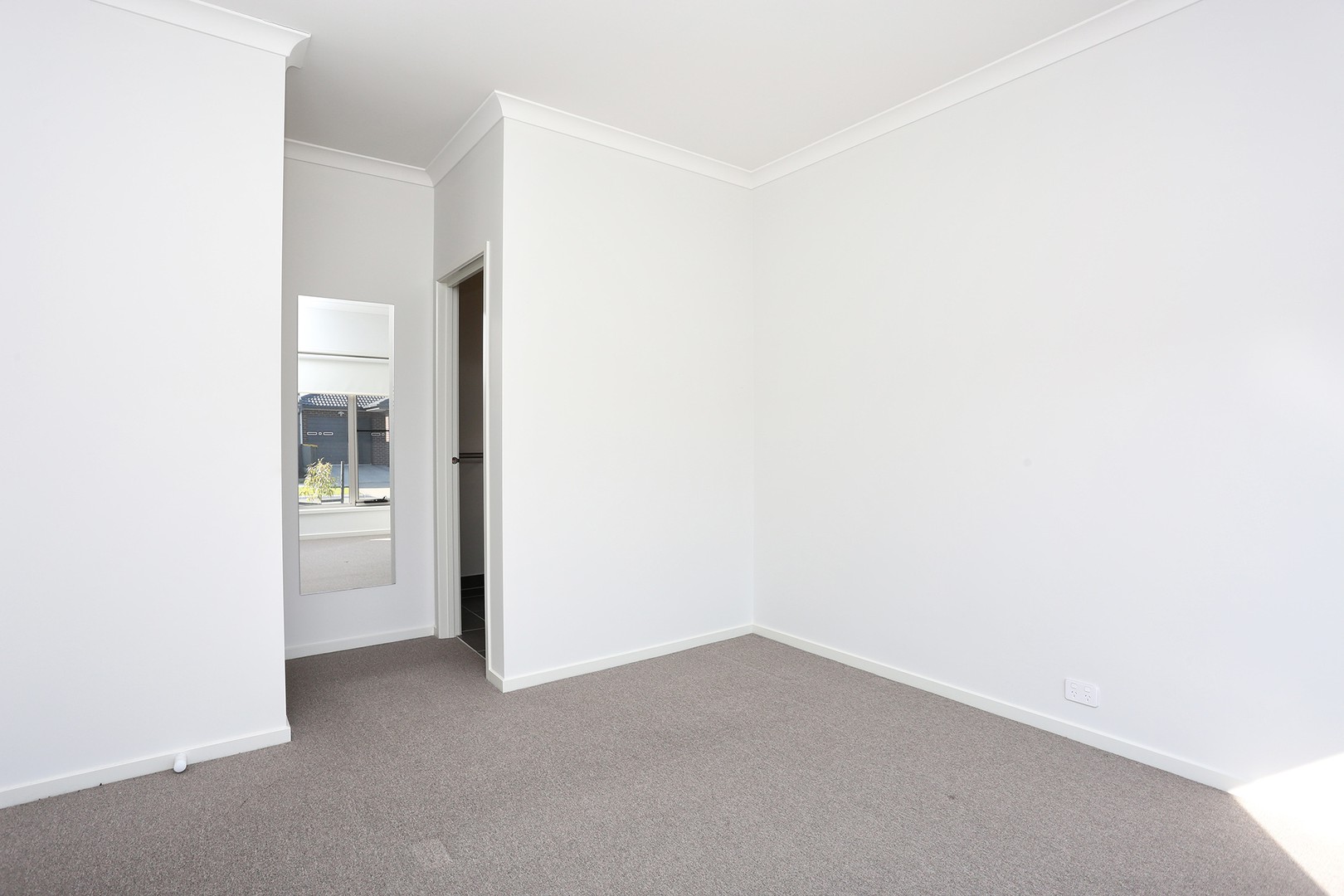 14 Angophora Crescent, Craigieburn, VIC 3064, Craigieburn - Thumbnail 4