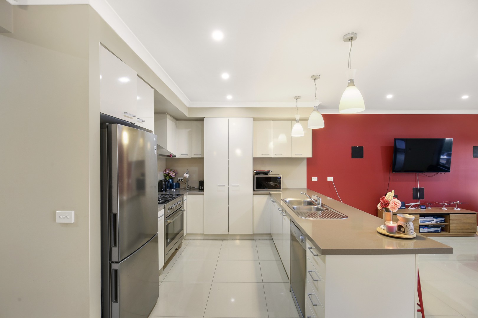 14 Argus Esplanade, Epping, VIC 3076, Epping - Thumbnail 2
