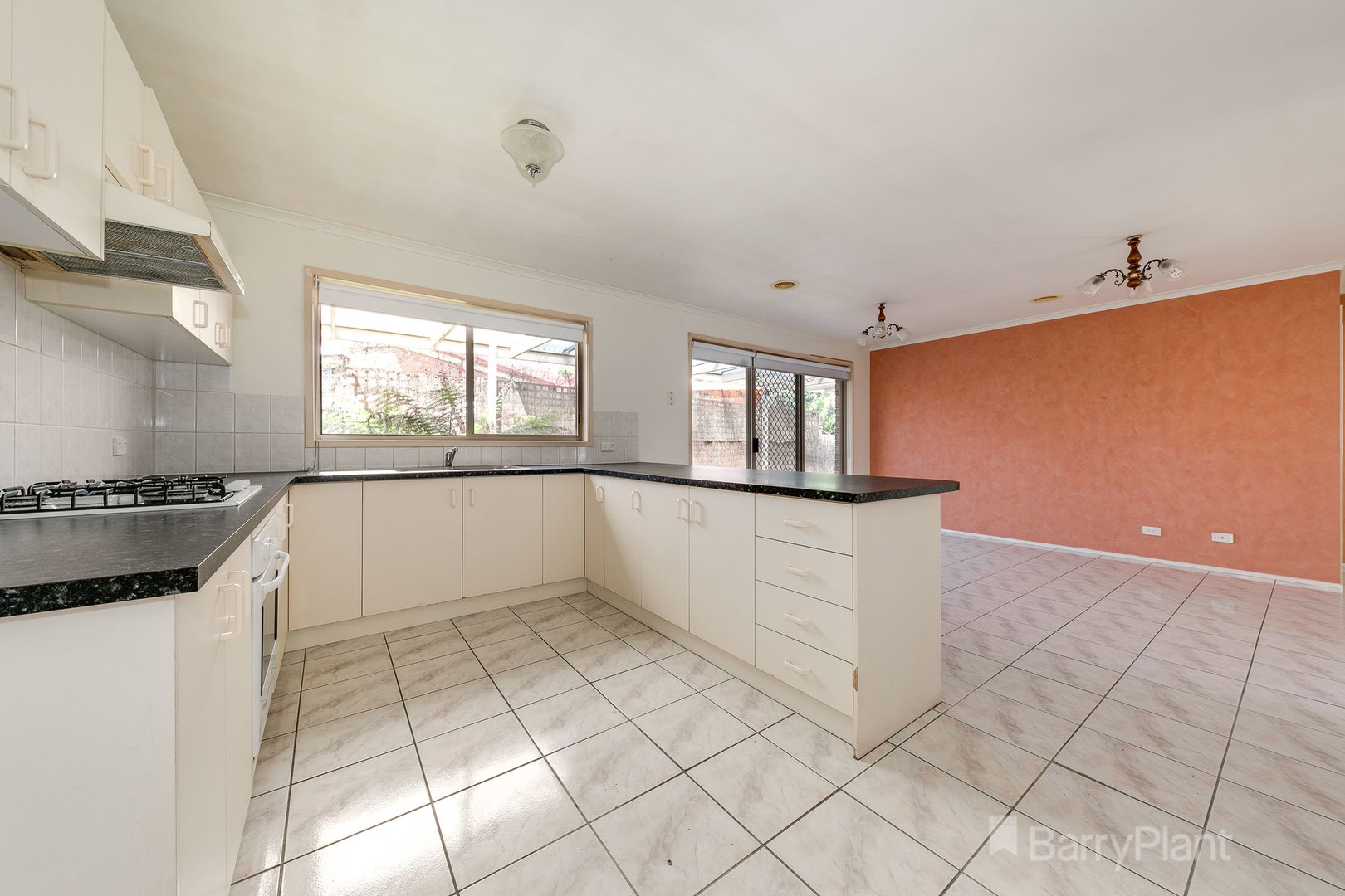 14 Armadale Drive, Narre Warren, VIC 3805, Narre Warren - Thumbnail 4