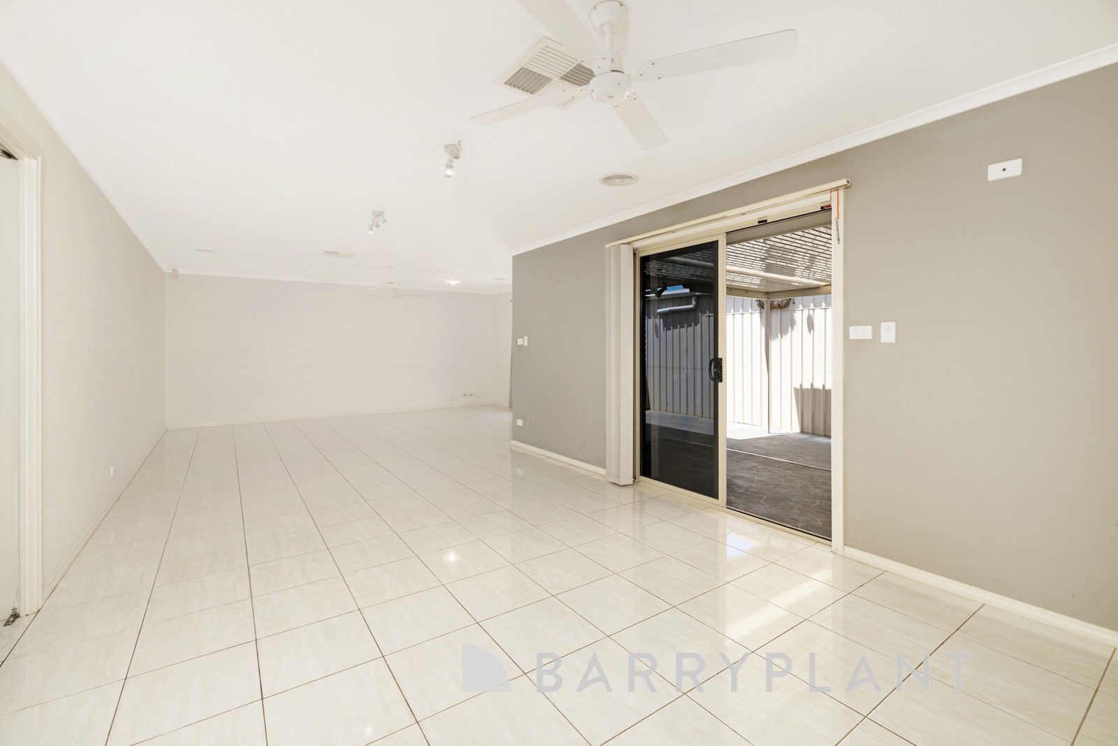 14 Arwon Street, Kurunjang, VIC 3337, Kurunjang - Thumbnail 8