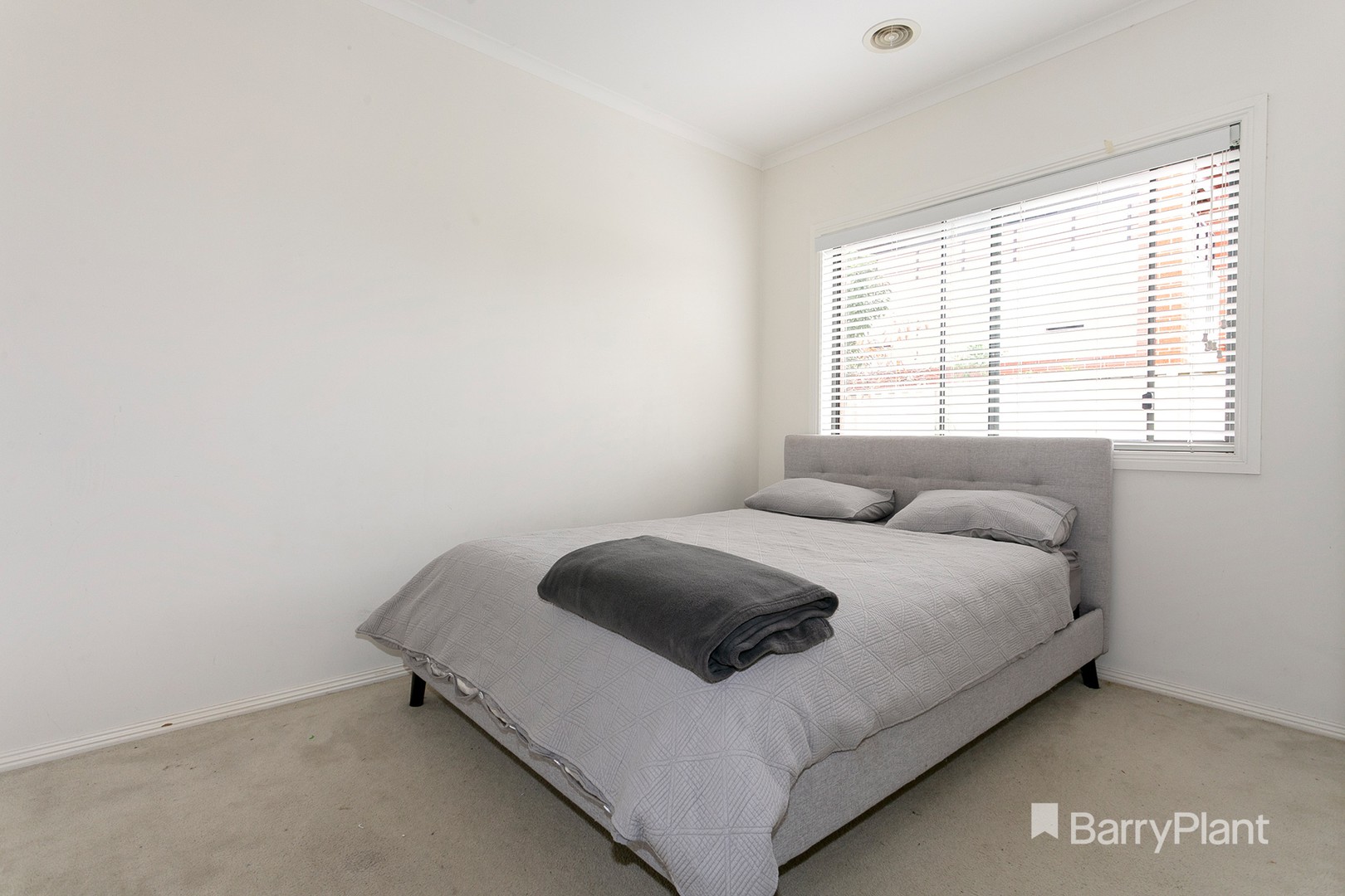 14 Ashford Drive, Pakenham, VIC 3810, Pakenham - Thumbnail 7
