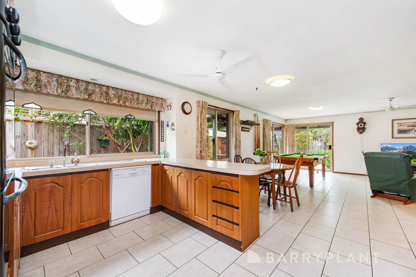 14 Bailey Street, Werribee, VIC 3030, Werribee - Thumbnail 8