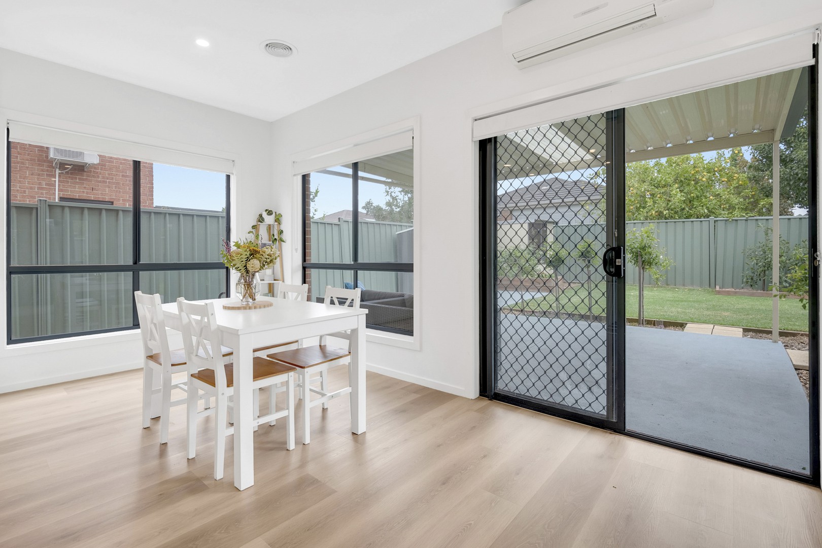 14 Ballarat Court, Craigieburn, VIC 3064, Craigieburn - Thumbnail 3