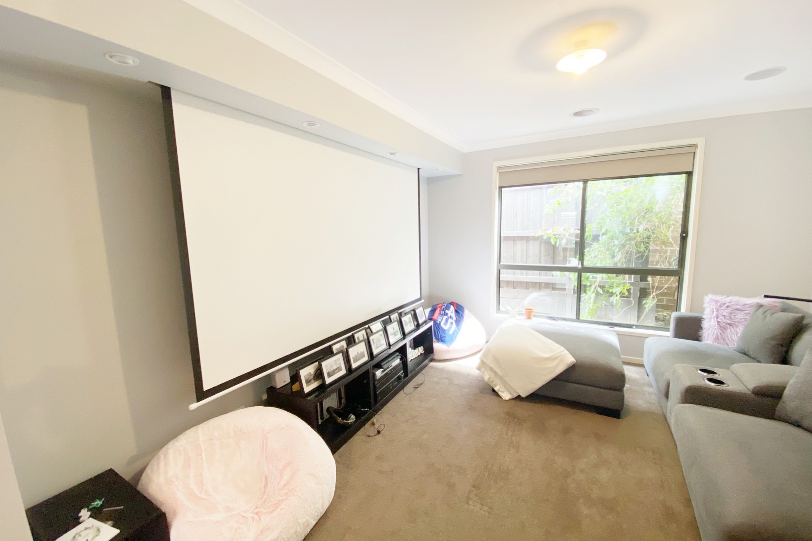 14 Belmont Crescent, Pakenham, VIC 3810, Pakenham - Thumbnail 2