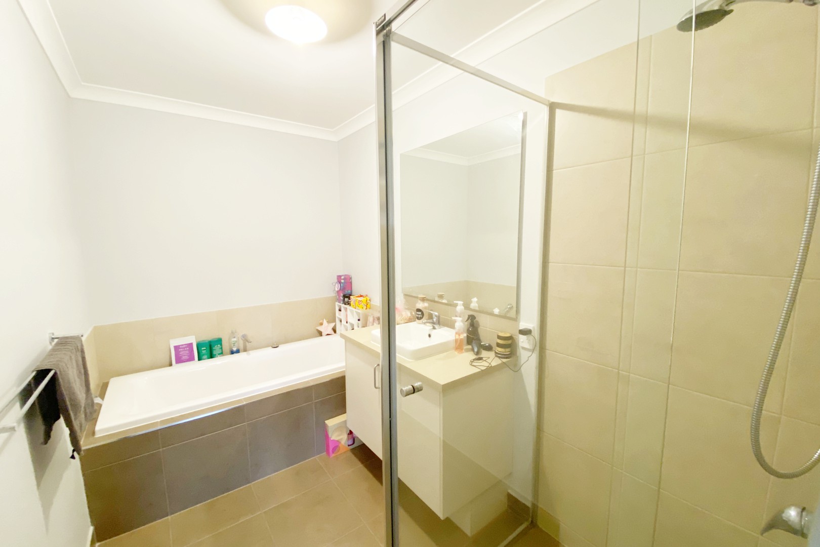 14 Belmont Crescent, Pakenham, VIC 3810, Pakenham - Thumbnail 8