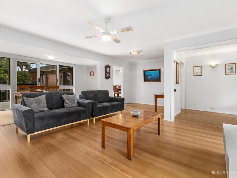 14 Ben Nevis Grove, Bulleen, VIC 3105 - Image - 12/11/2025