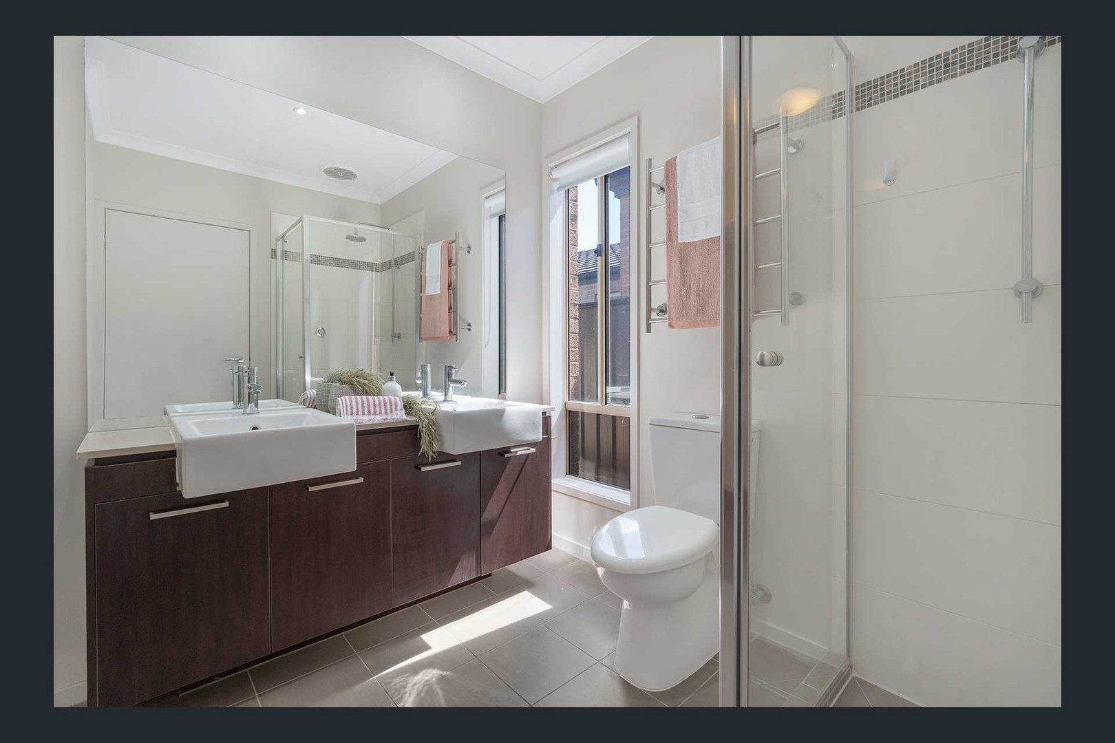 14 Birdswood Crescent, Craigieburn, VIC 3064, Craigieburn - Thumbnail 8