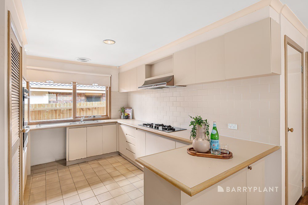 14 Blossom Park Drive, Mill Park, VIC 3082, Mill Park - Thumbnail 3