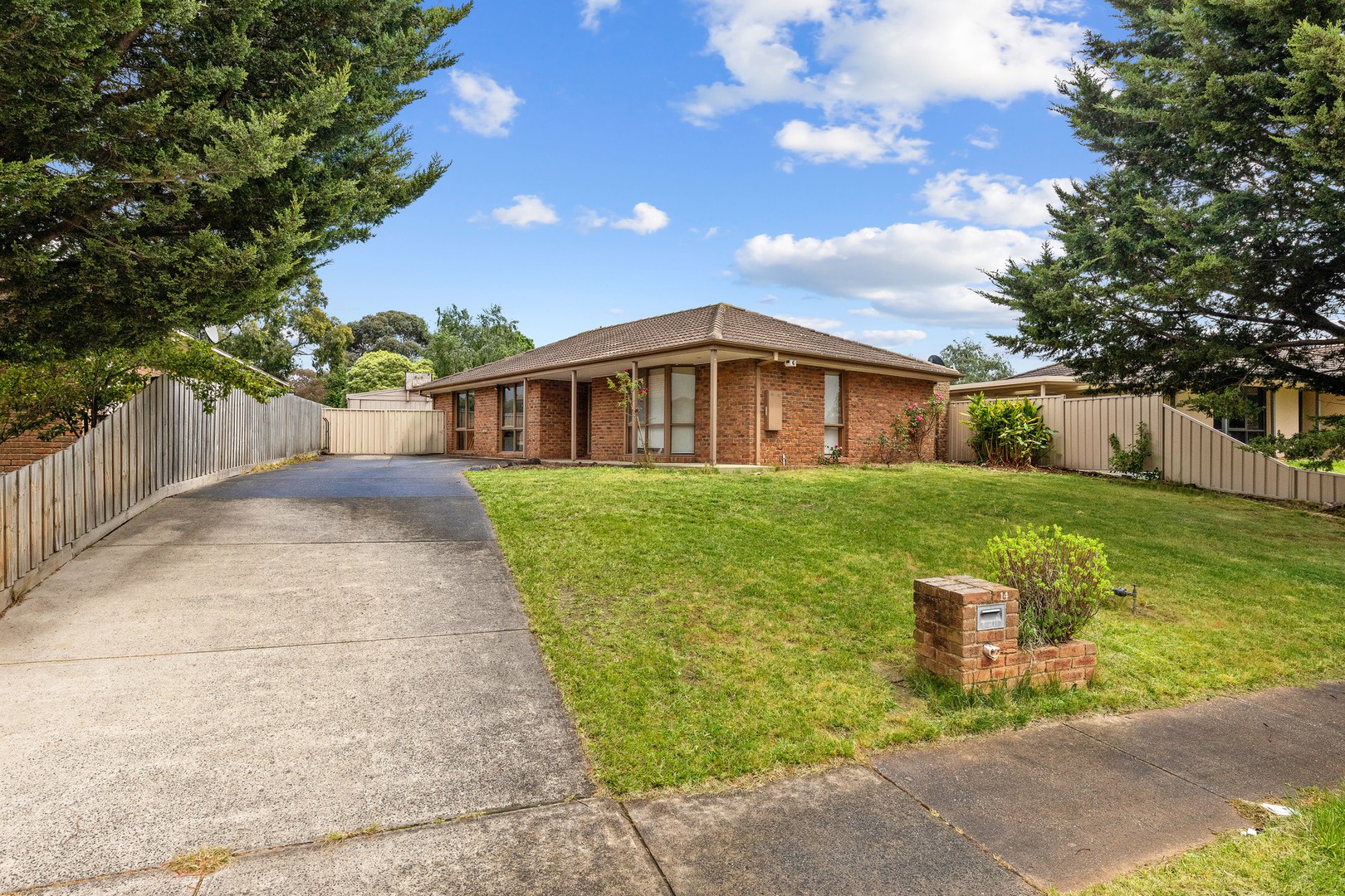 14 Bluegrass Crescent, Pakenham, VIC 3810