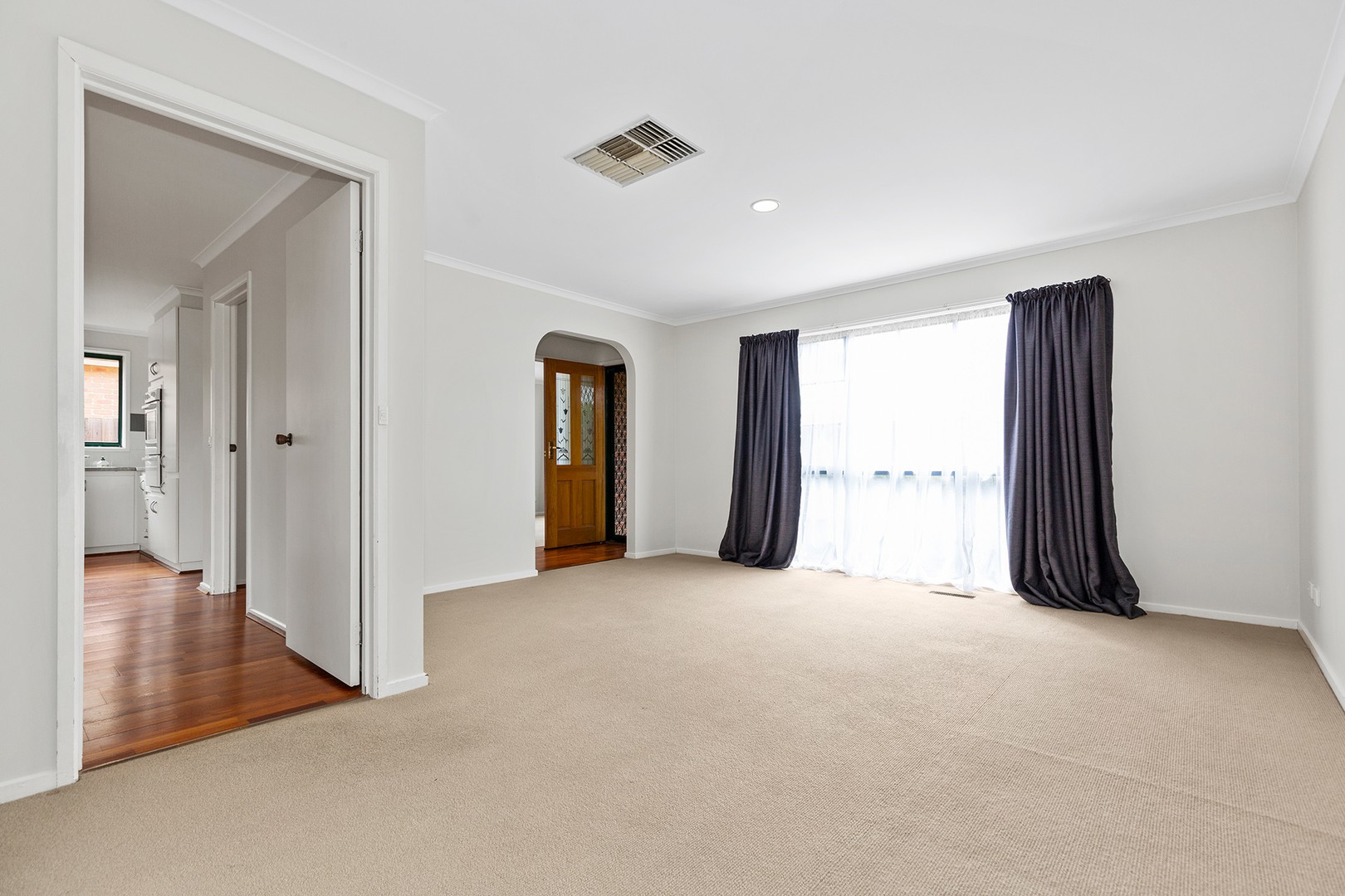 14 Bowen Court, Berwick, VIC 3806, Berwick - Thumbnail 5