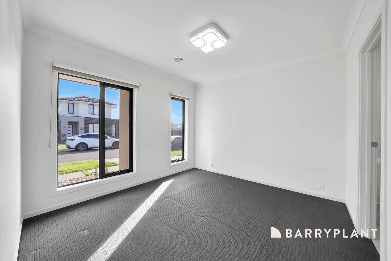 14 Bowling Avenue, Point Cook, VIC 3030 - Thumbnail 1 - 07/05/2026