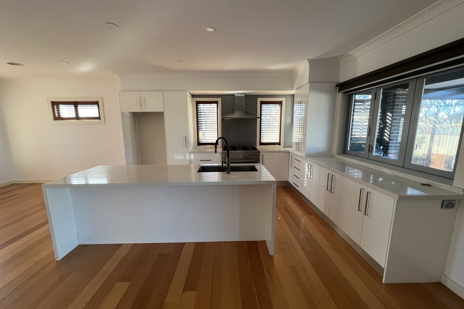 14 Bowman Court, Taylors Hill, VIC 3037, Taylors Hill - Thumbnail 5