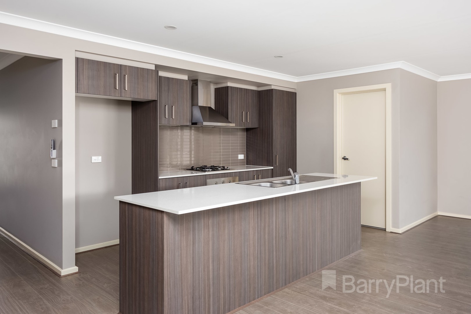 14 Brinkerhoff Crescent, Point Cook, VIC 3030, Point Cook - Thumbnail 3