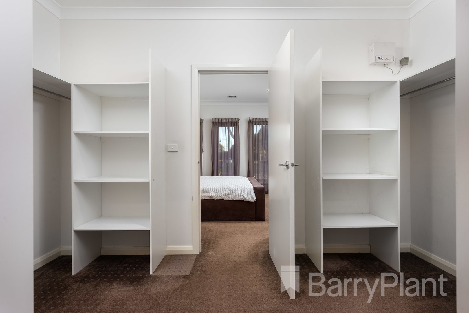 14 Brownlow Drive, Point Cook, VIC 3030, Point Cook - Thumbnail 5