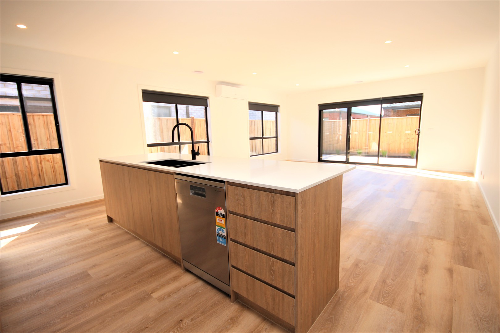 14 Bud Street, Lara, VIC 3212, Lara - Thumbnail 3