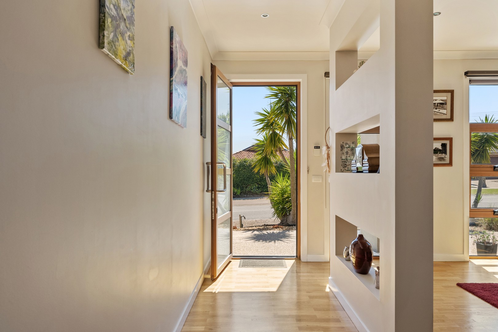 14 Cambridge Drive, Berwick, VIC 3806, Berwick - Thumbnail 3