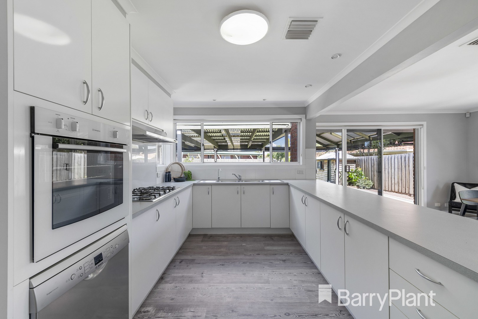 14 Cassowary Close, Taylors Lakes, VIC 3038, Taylors Lakes - Thumbnail 2