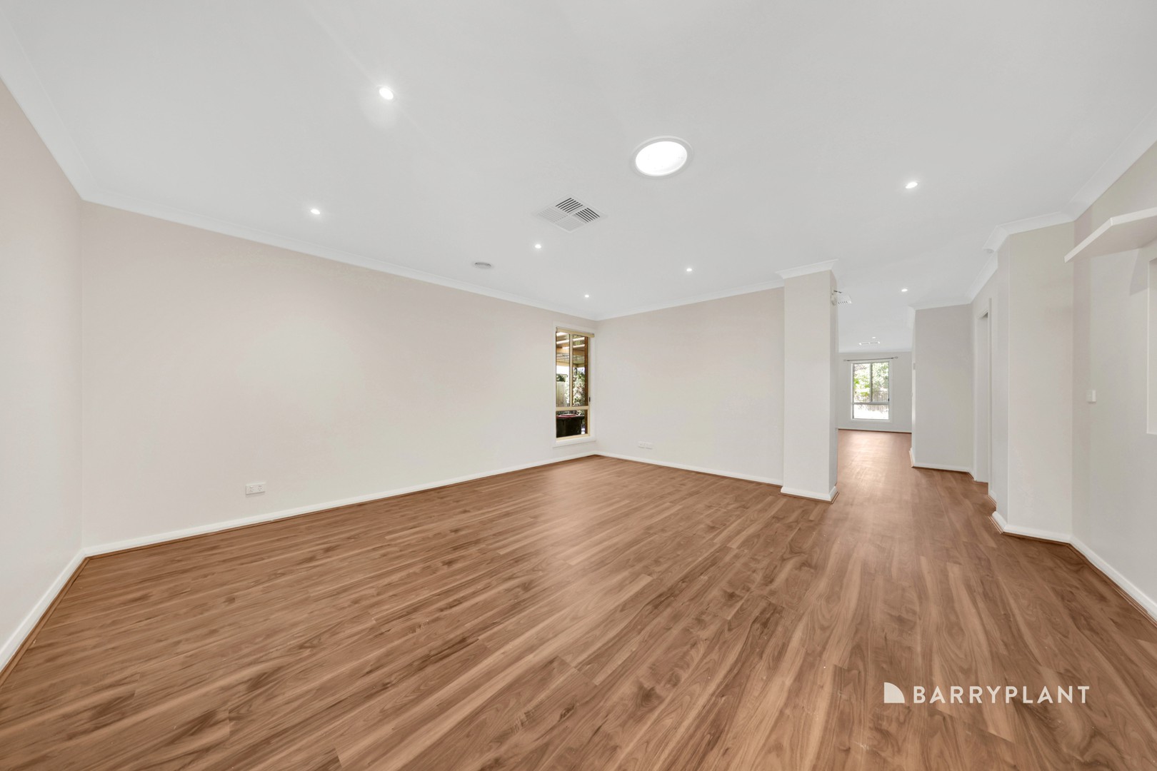 14 Chandler Drive, South Morang, VIC 3752 - Thumbnail 2 - 01/04/2026