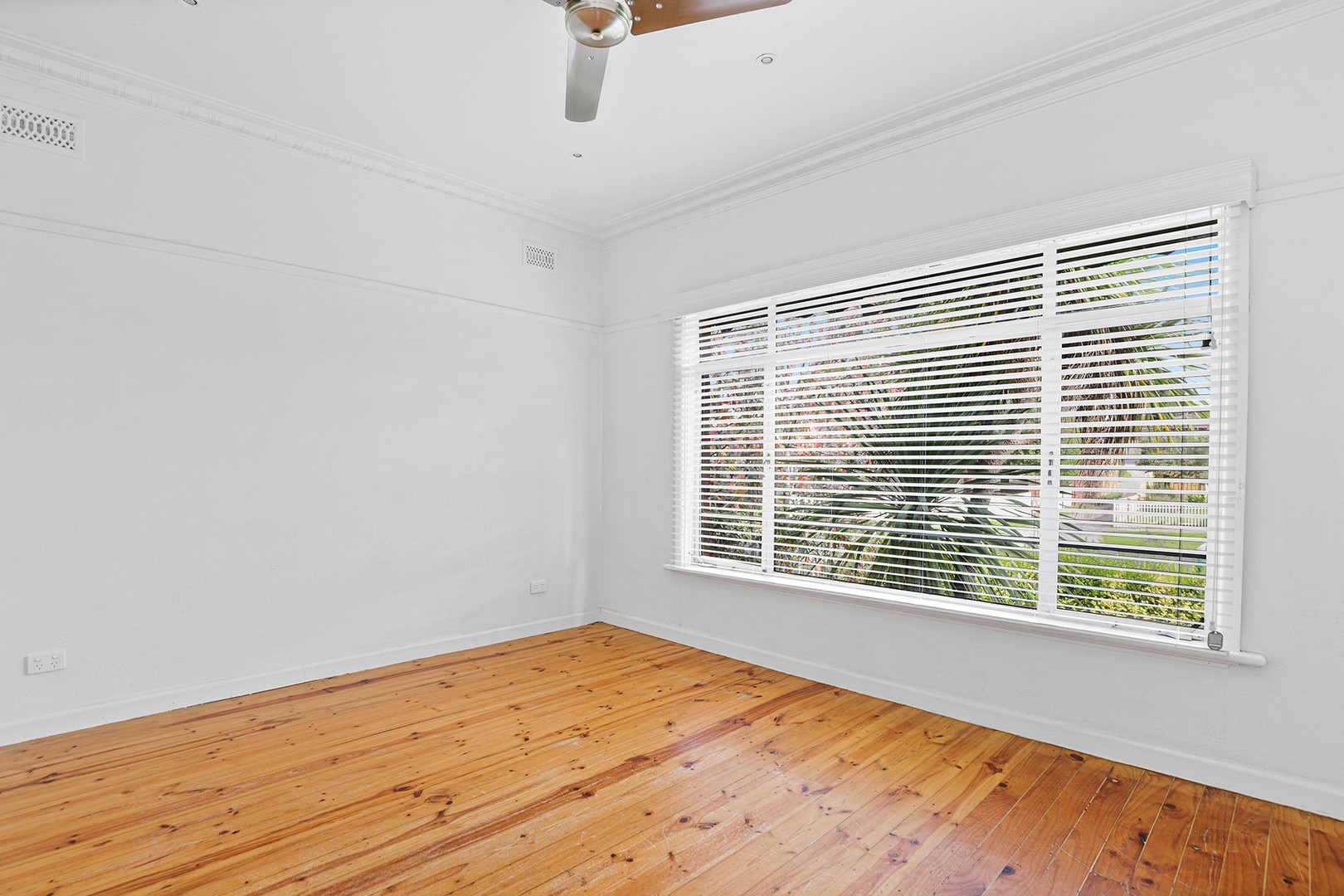14 Chapman Avenue, Glenroy, VIC 3046, Glenroy - Thumbnail 4