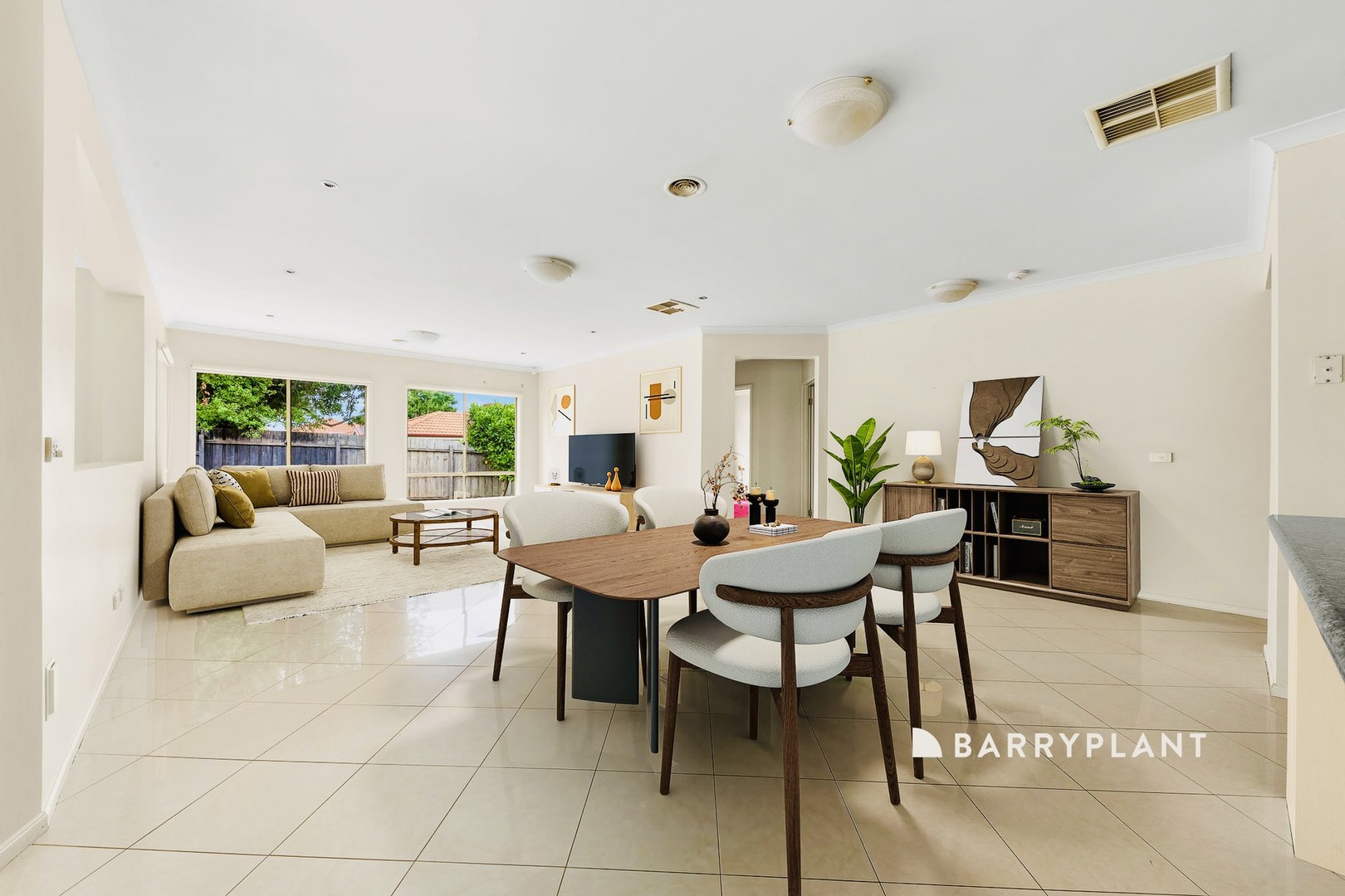 14 Charles Conder Place, Berwick, VIC 3806, Berwick - Thumbnail 4