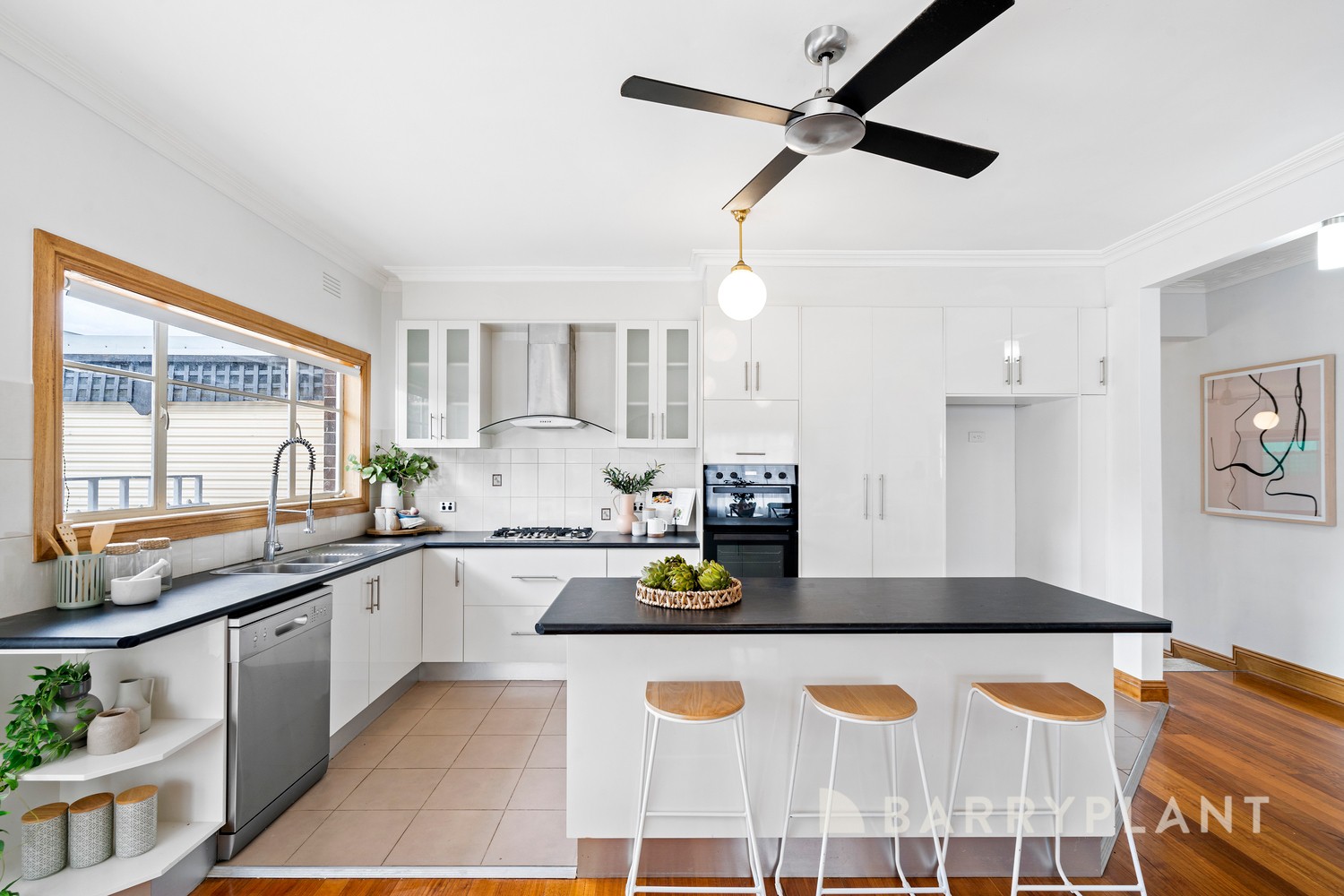 14 Chatsworth Avenue, Ardeer, VIC 3022, Ardeer - Thumbnail 4