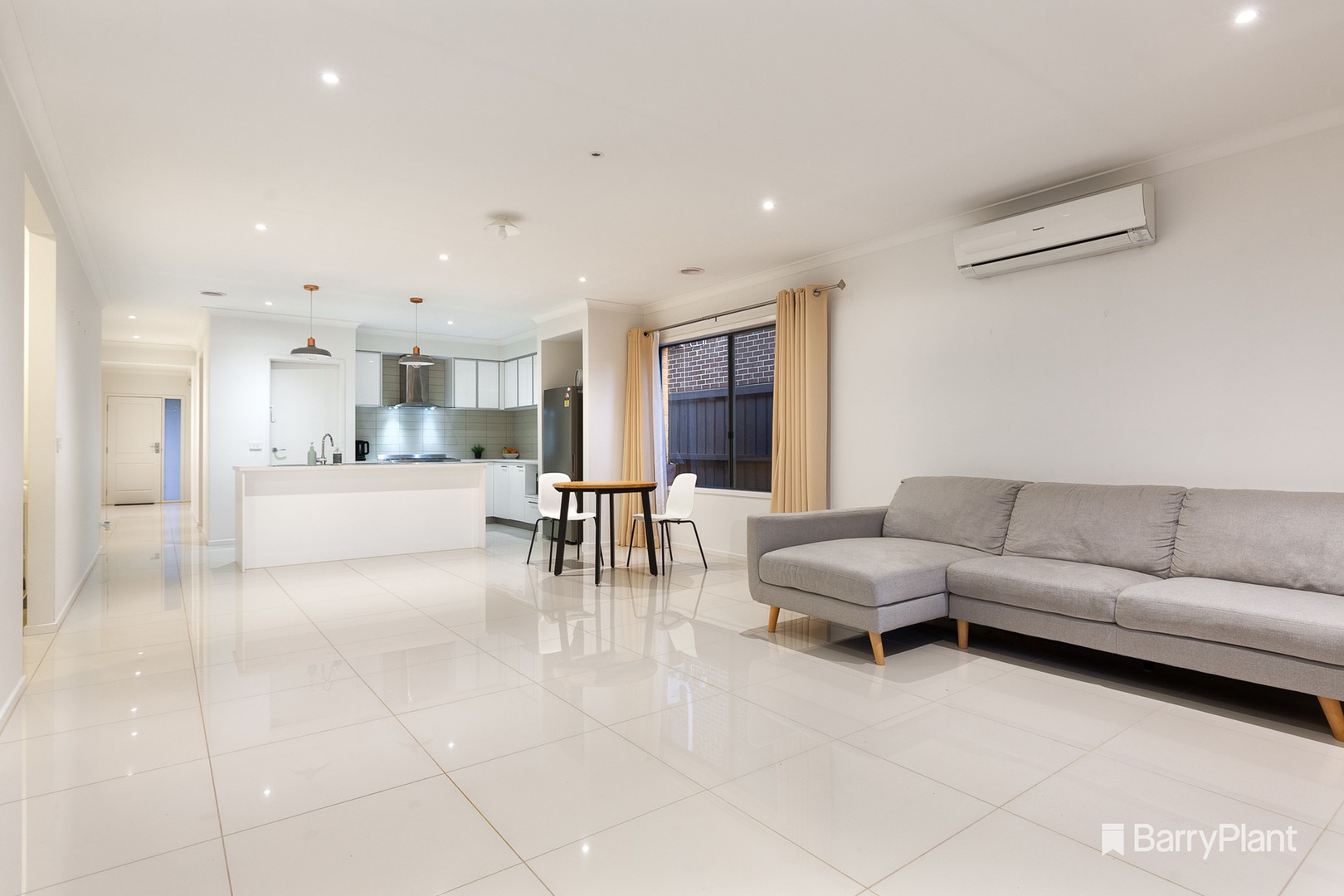 14 Cherryfield Drive, Keysborough, VIC 3173, Keysborough - Thumbnail 2