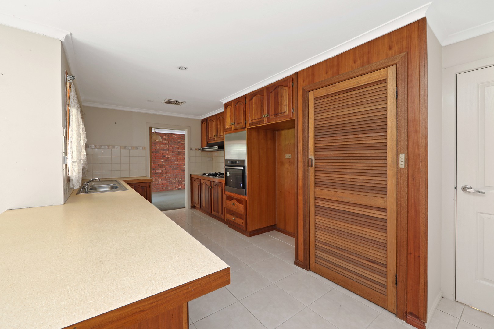 14 Chirnside Road, Berwick, VIC 3806 - Thumbnail 1 - 13/09/2024