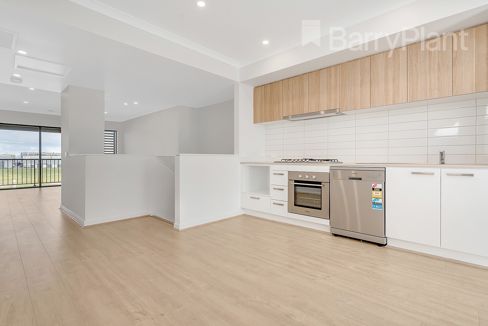 14 Cobalt Walk, Craigieburn, VIC 3064, Craigieburn - Thumbnail 4