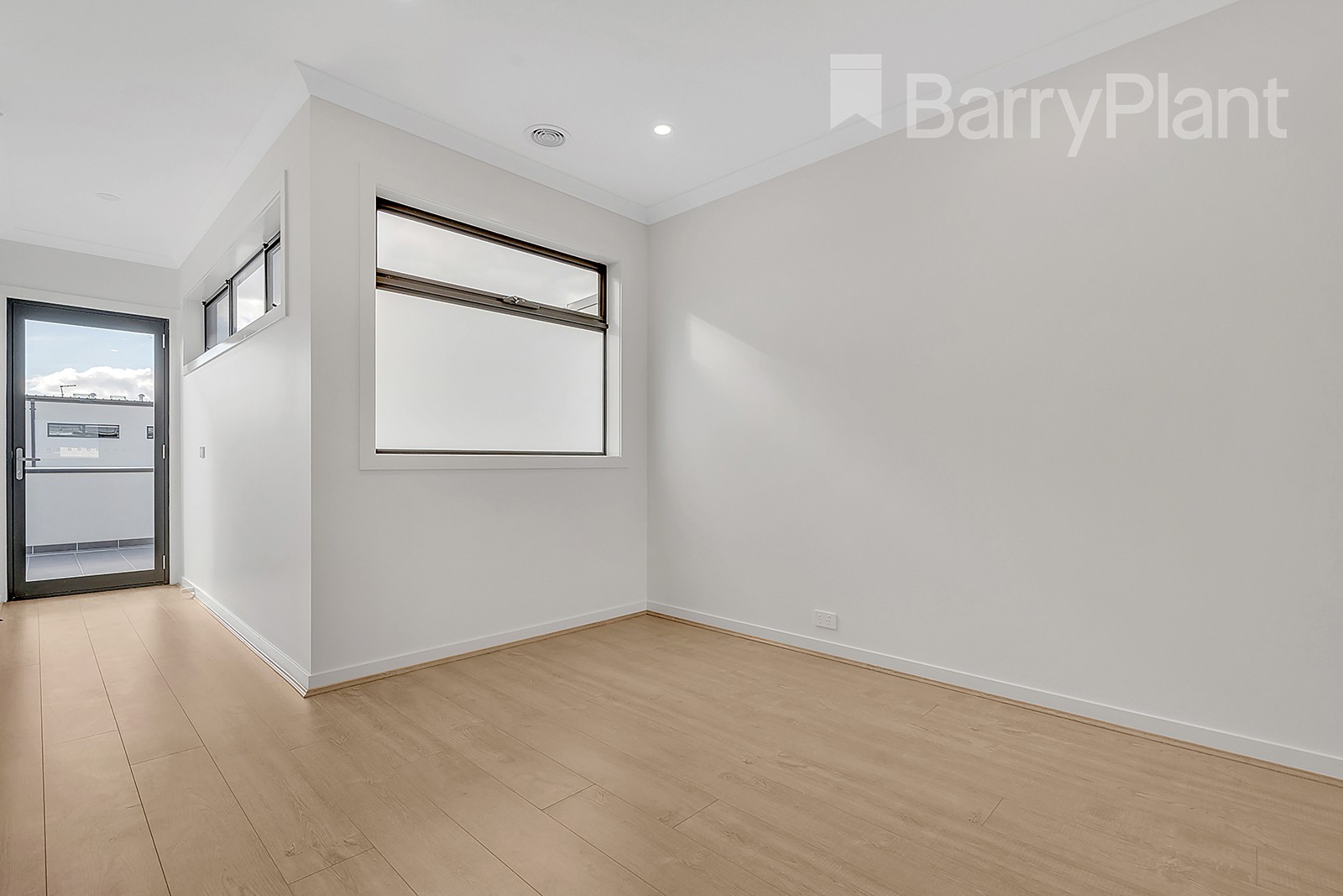 14 Cobalt Walk, Craigieburn, VIC 3064, Craigieburn - Thumbnail 5