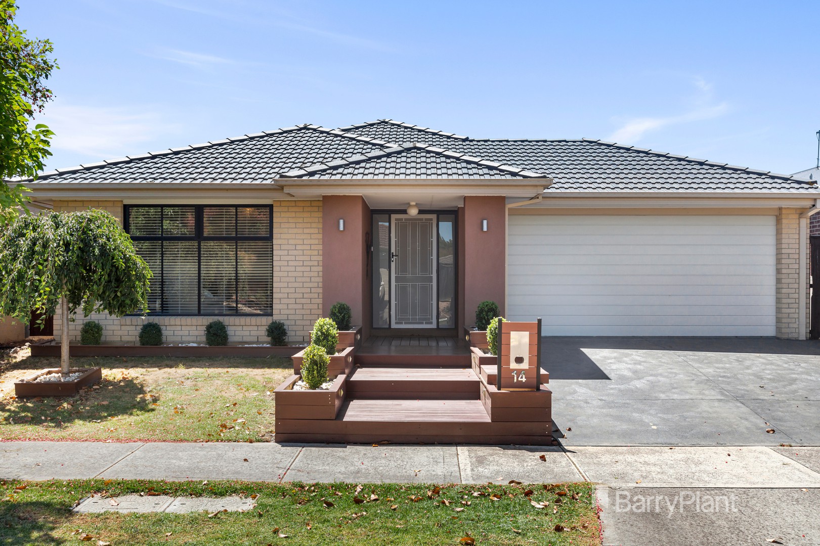 14 Cortona GrangeMernda, VIC 3754  - Leased, Mernda - Thumbnail 2