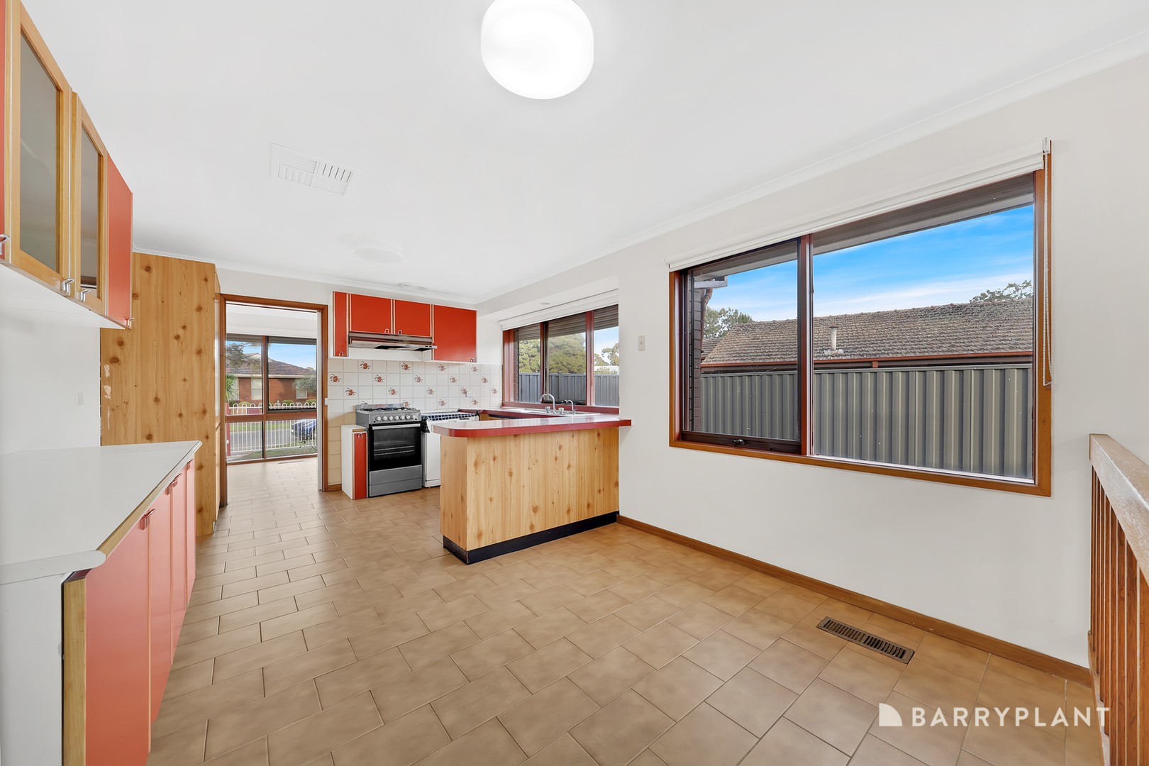 14 Coventry Crescent, Mill Park, VIC 3082, Mill Park - Thumbnail 3