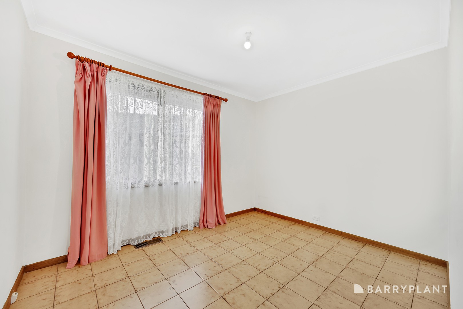 14 Coventry Crescent, Mill Park, VIC 3082, Mill Park - Thumbnail 6